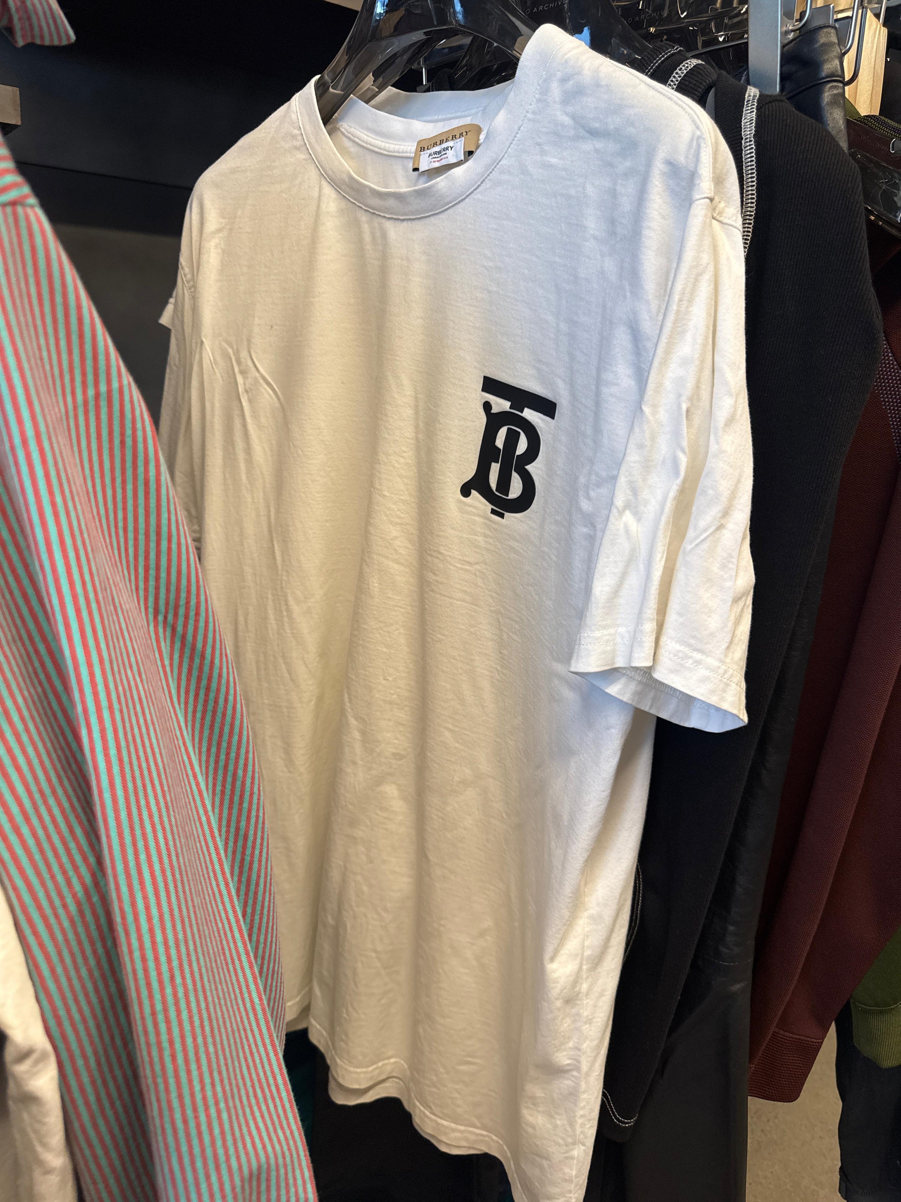 Burberry Emblem T-Shirt White (As Is) (Size M)