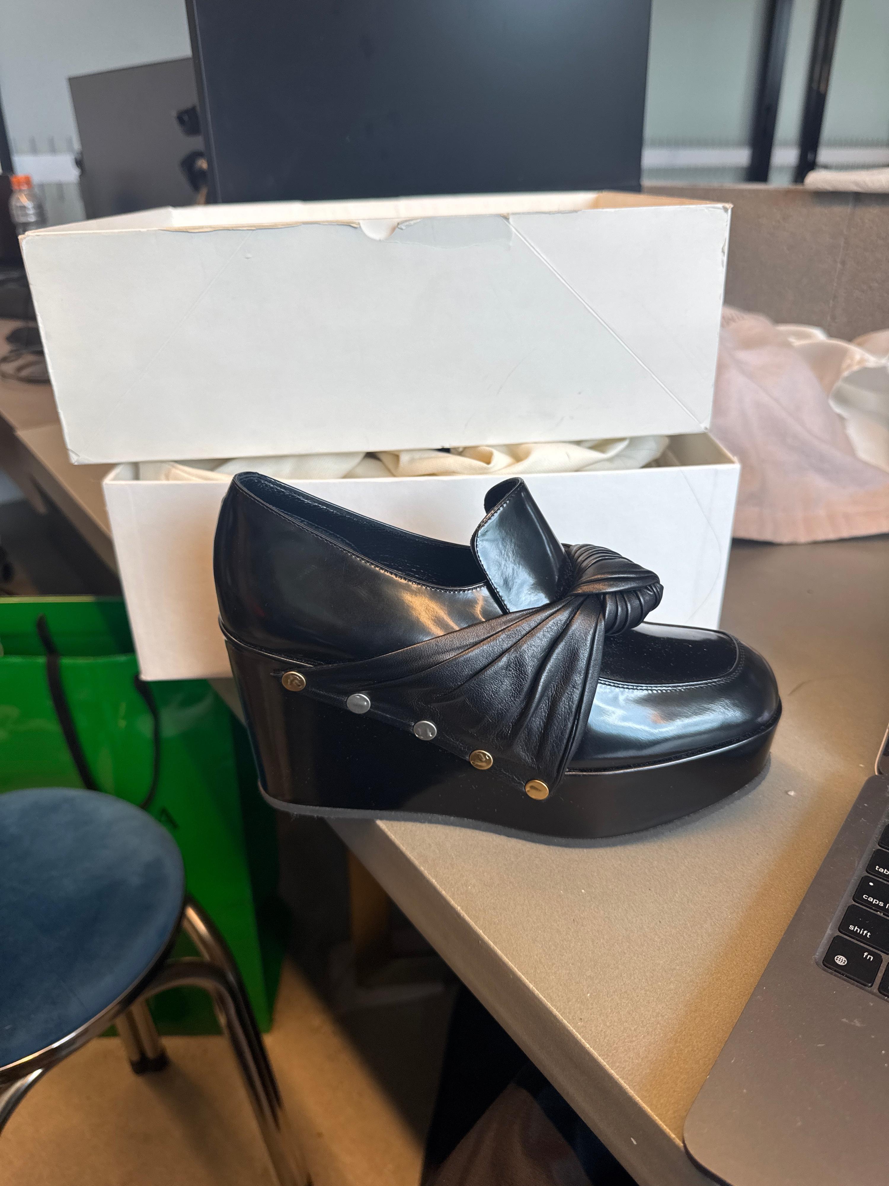 Celine SS16 Black Leather Bow Pump & Box (Size 38)
