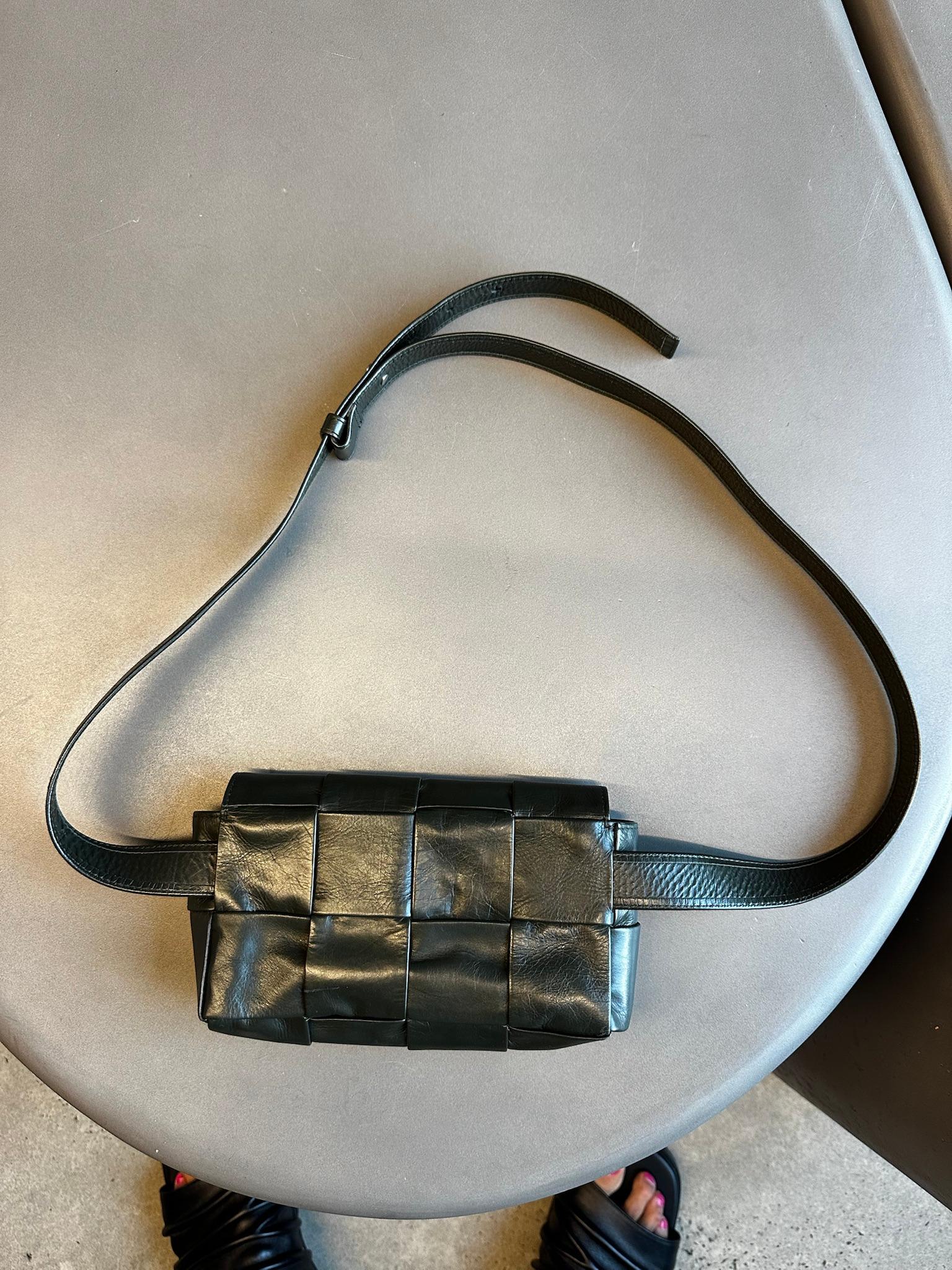 Bottega Veneta Intrecciato Cassette Belt Bag Dark Green thumbnail 3