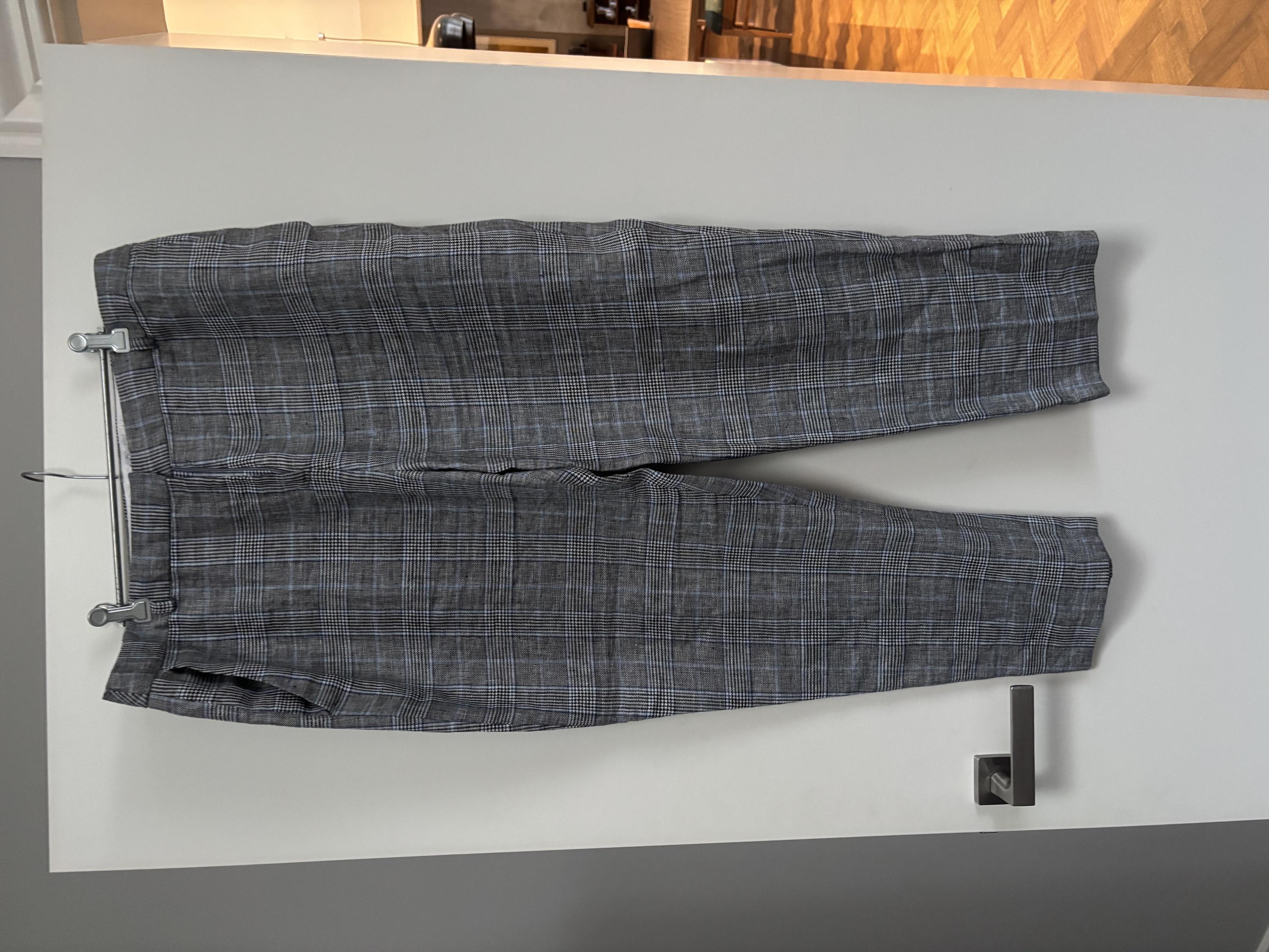 Perri Cutten Checked Pant 18