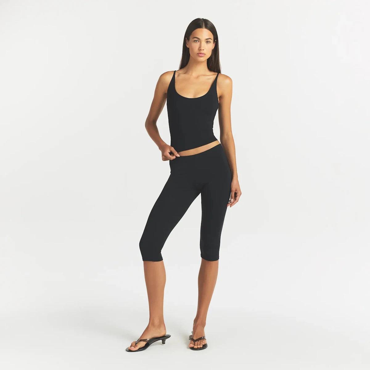 Skims Black Scoop Neck Cami XS