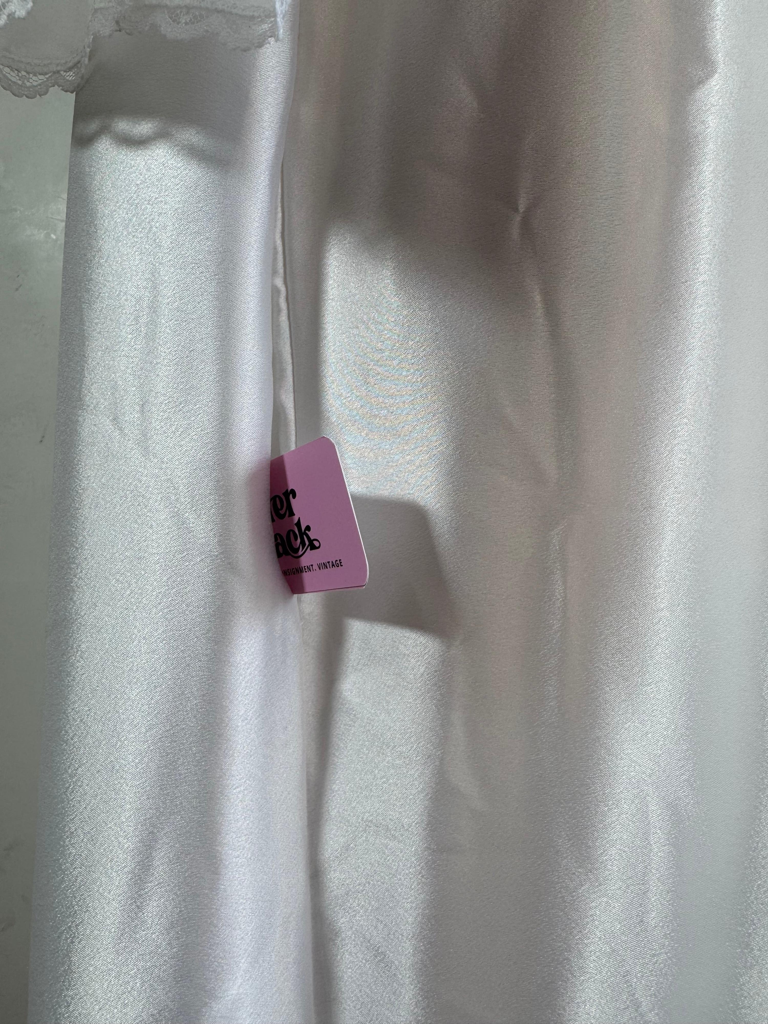 Vintage Barbizon white maxi robe - size S thumbnail 8