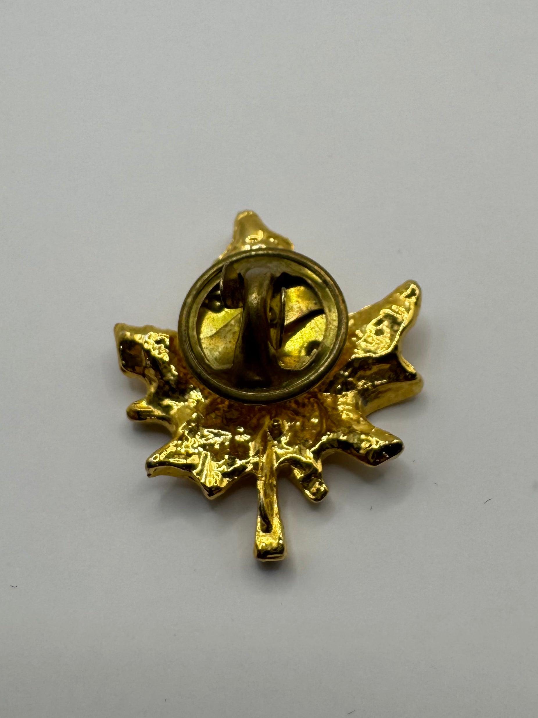 Leaf brooch thumbnail 3