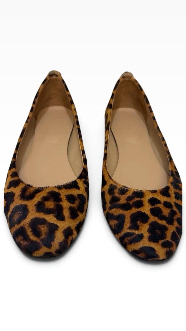 Witchery Leopard Flats 40