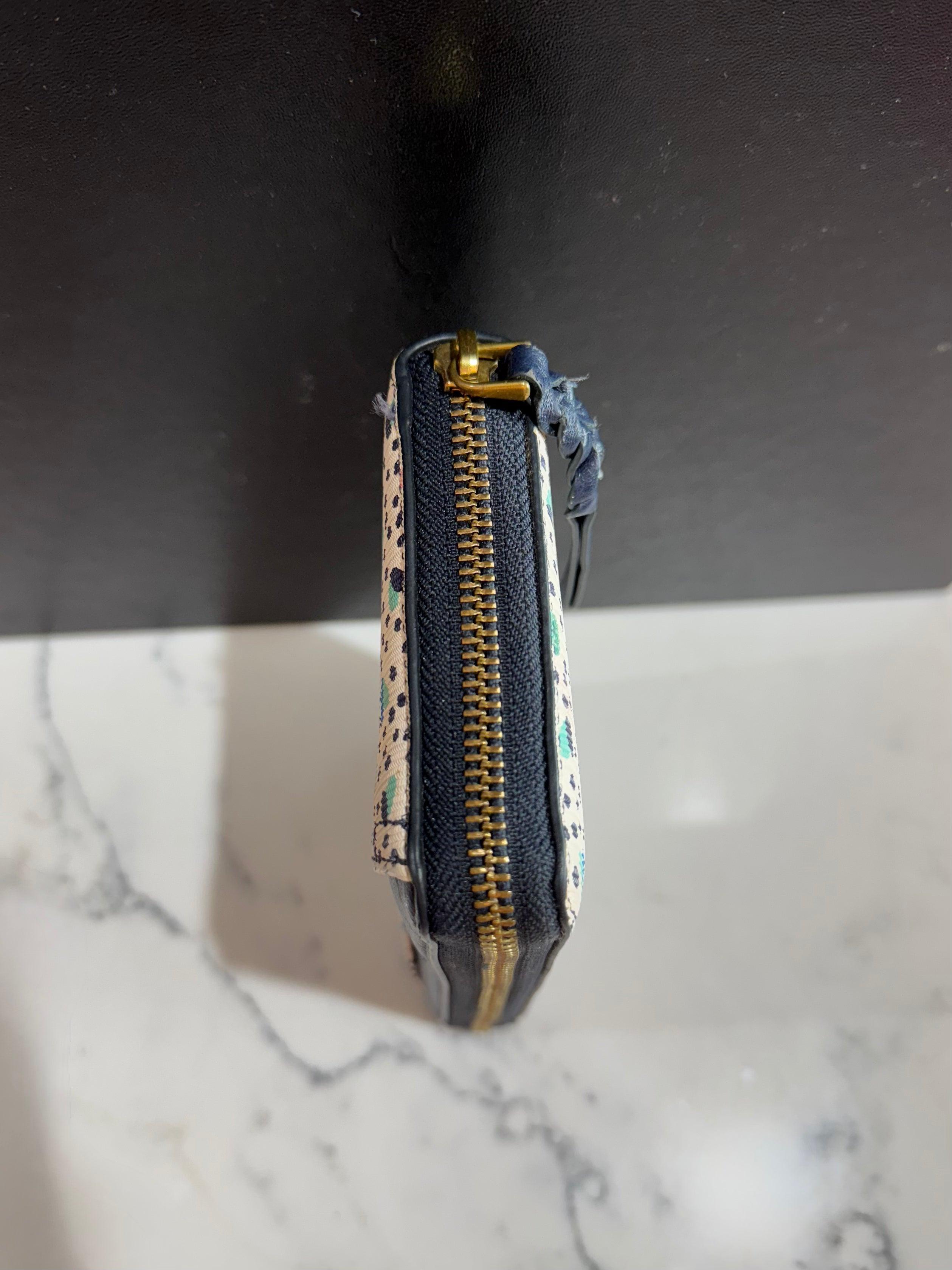 Fossil Wallet thumbnail 6