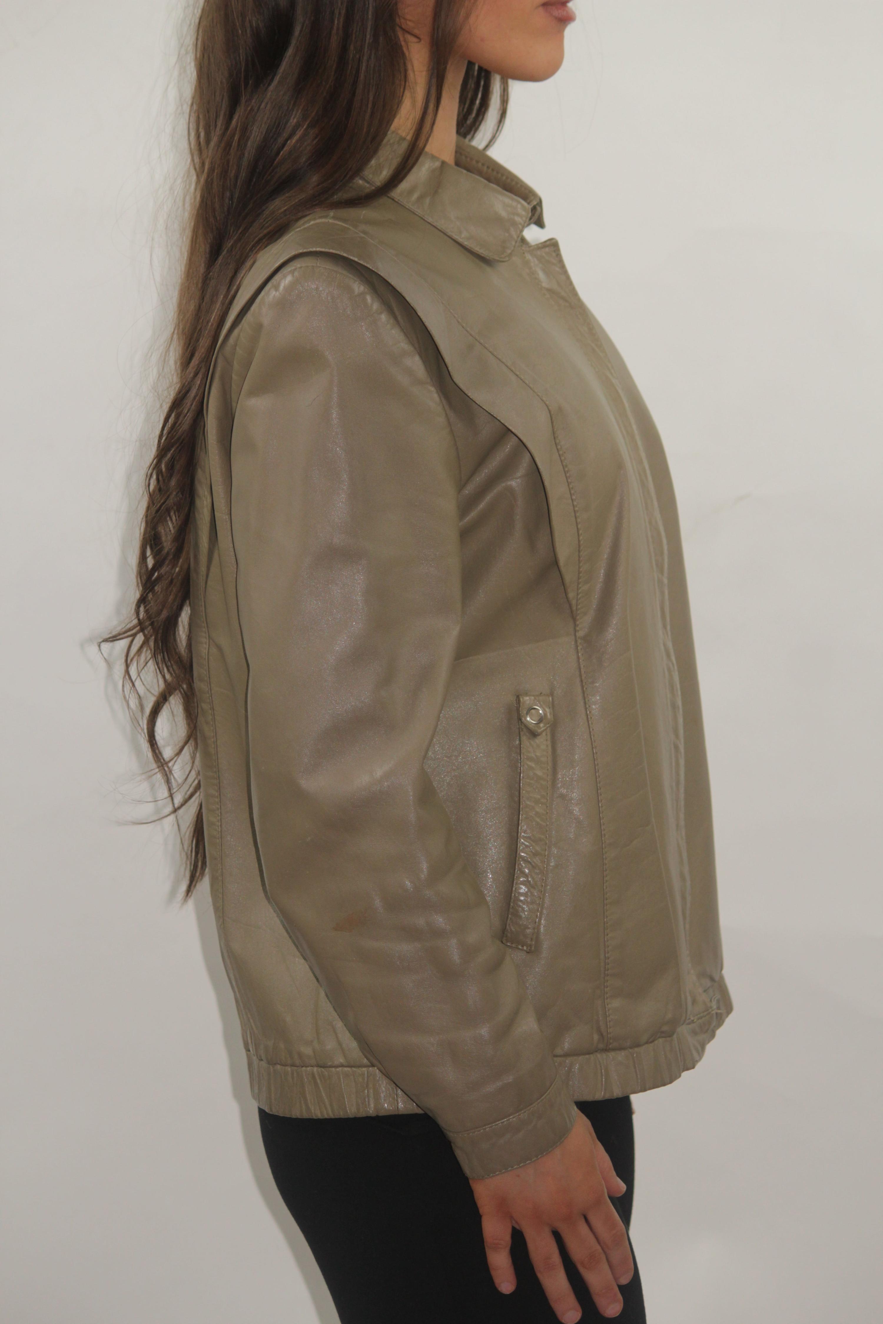 Removable Collar Leather Jacket thumbnail 2