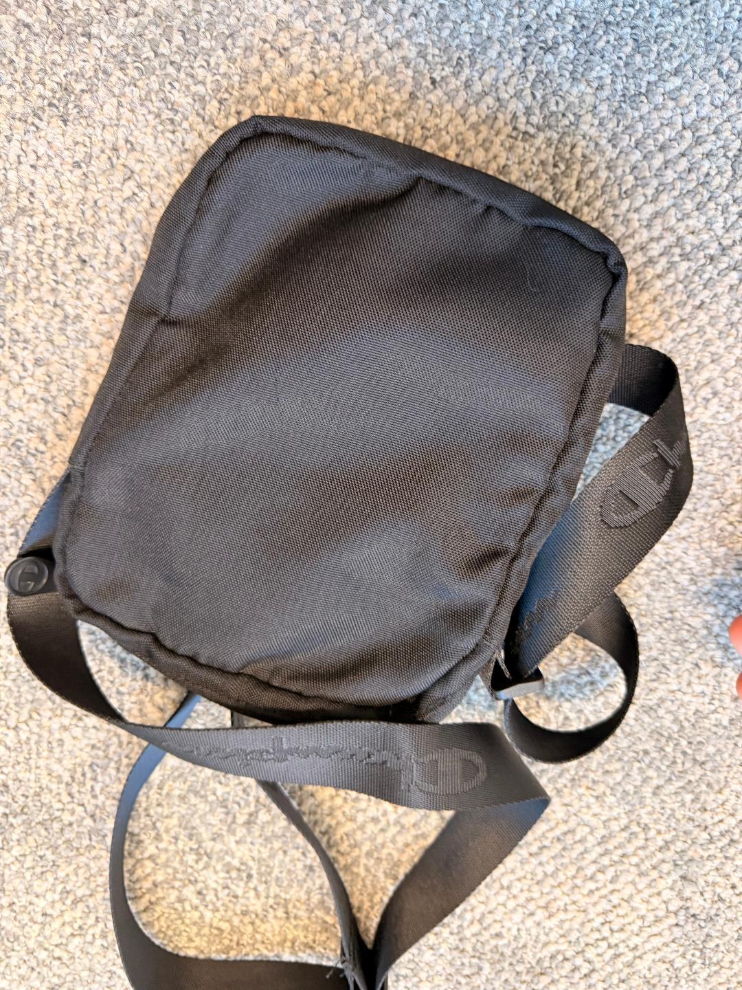 champion crossbody bags O/S thumbnail 3