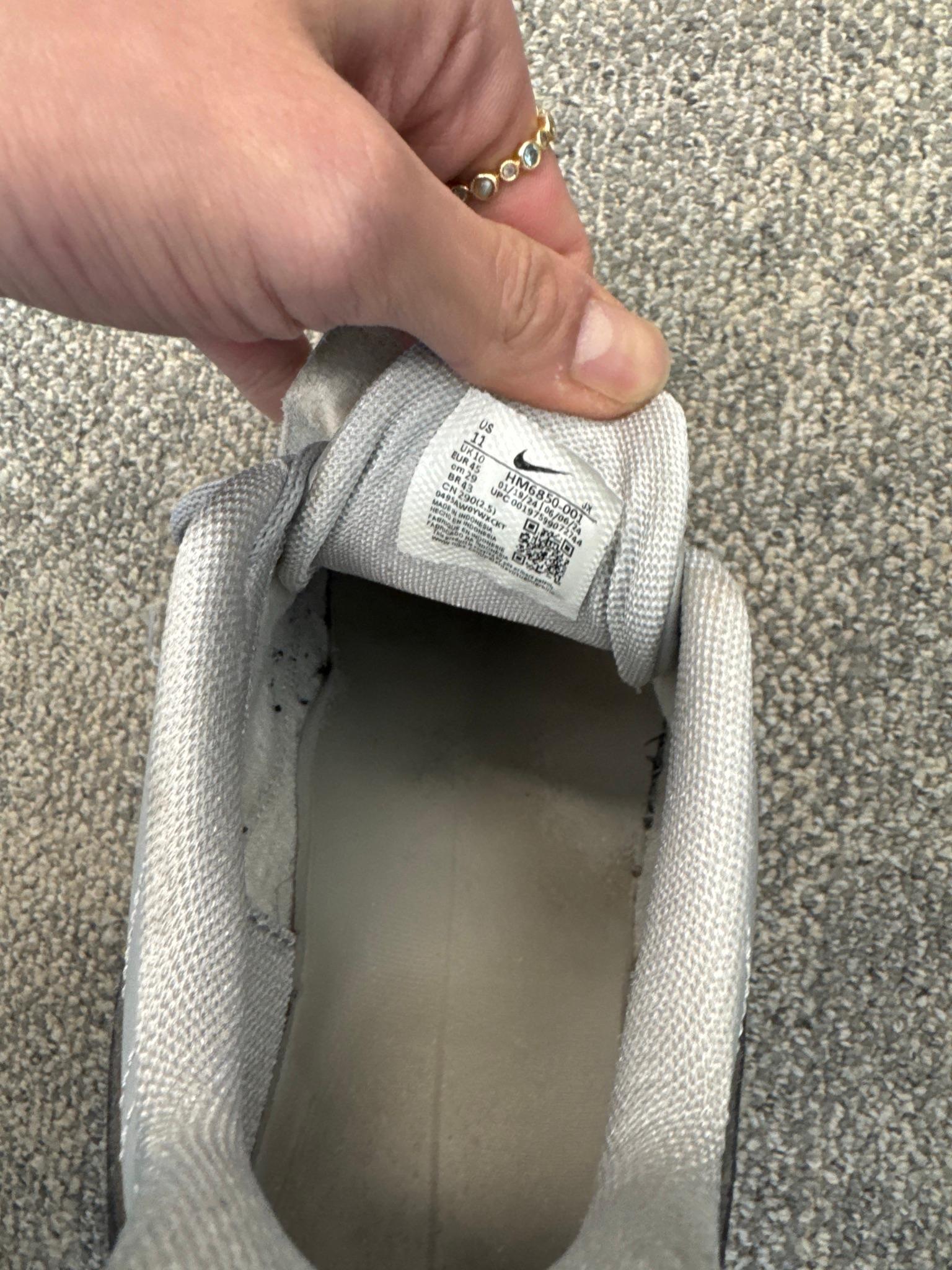 nike sneakers UK 10 thumbnail 3