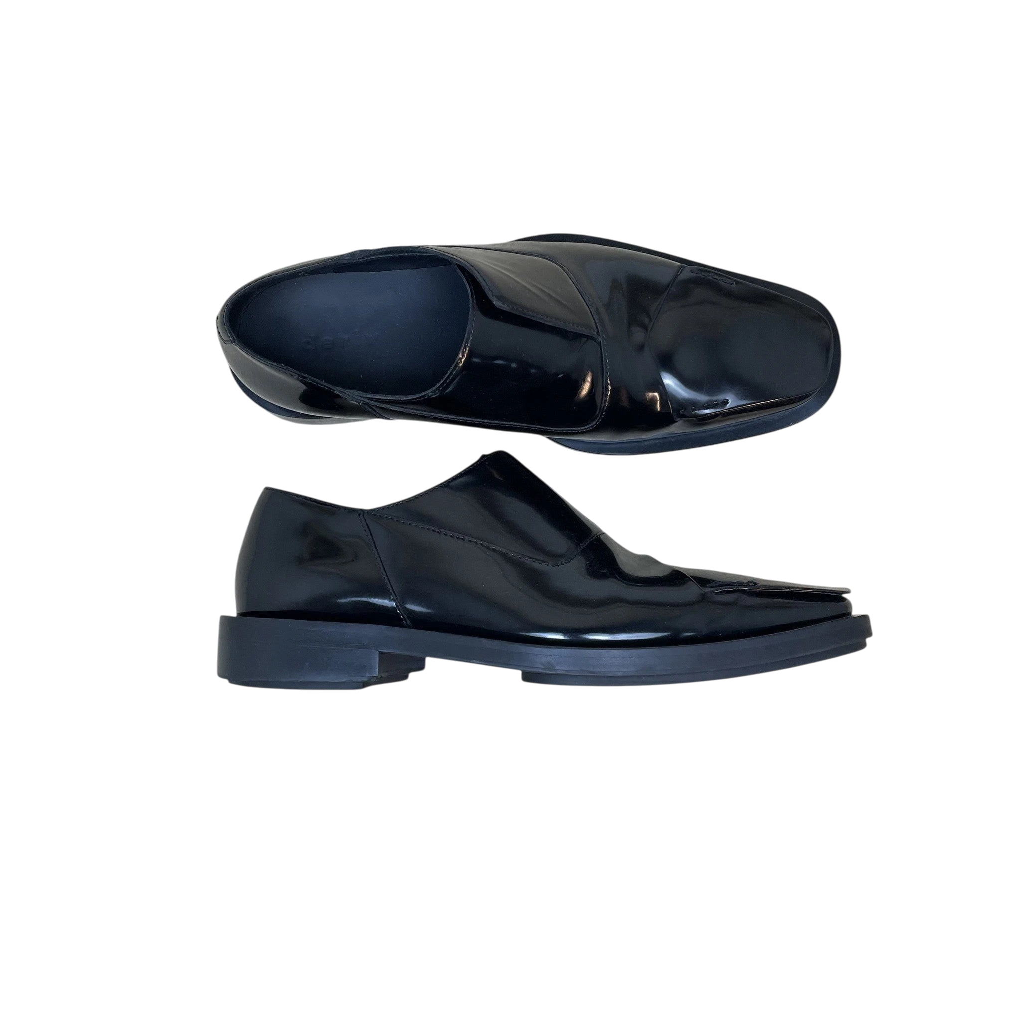 Deriv Patent Leather Loafers (Size US10/EU43)