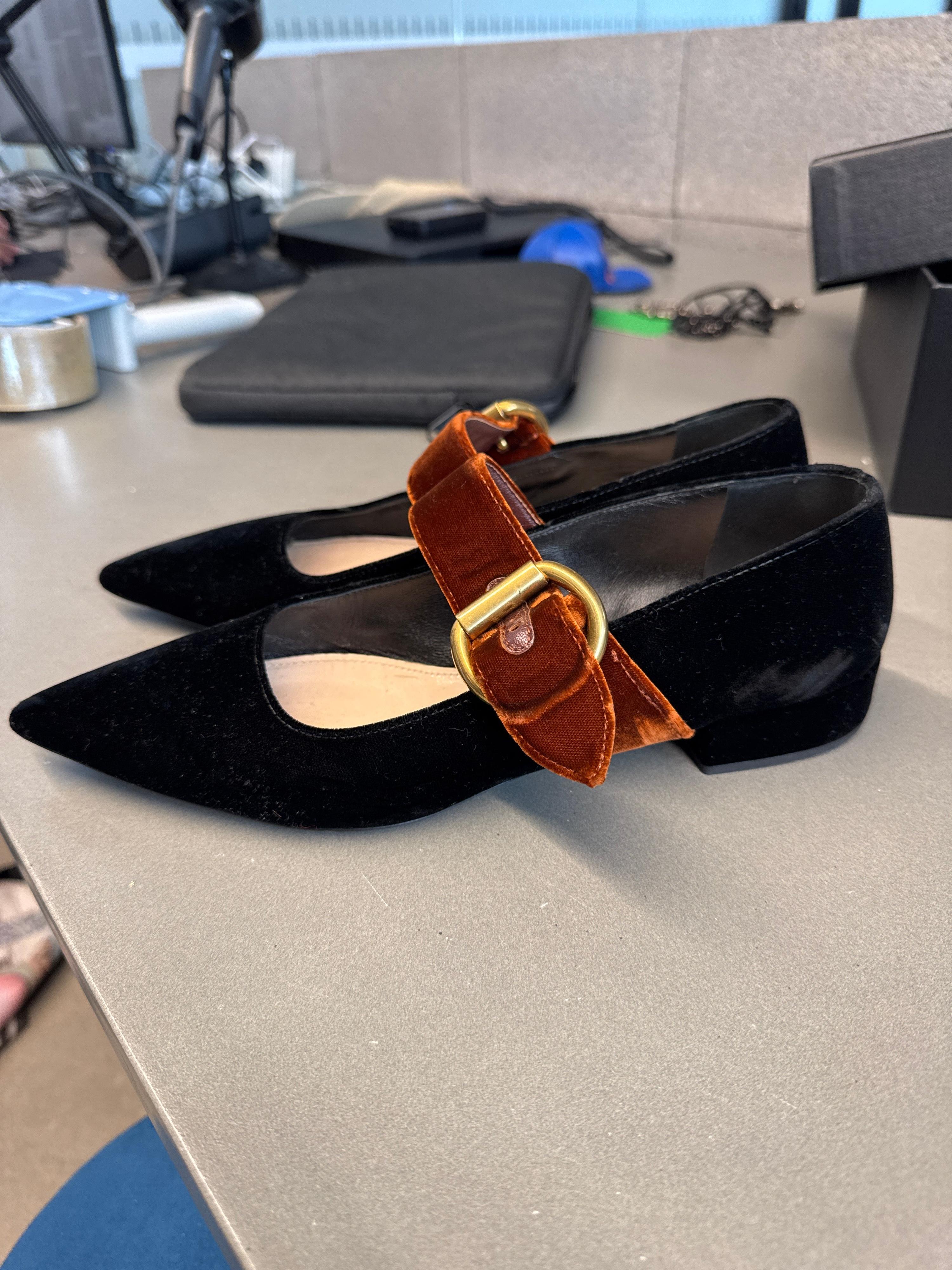 Prada Buckle Strap Velvet Ballerina Flats Black/Brown (Size EU39) thumbnail 2