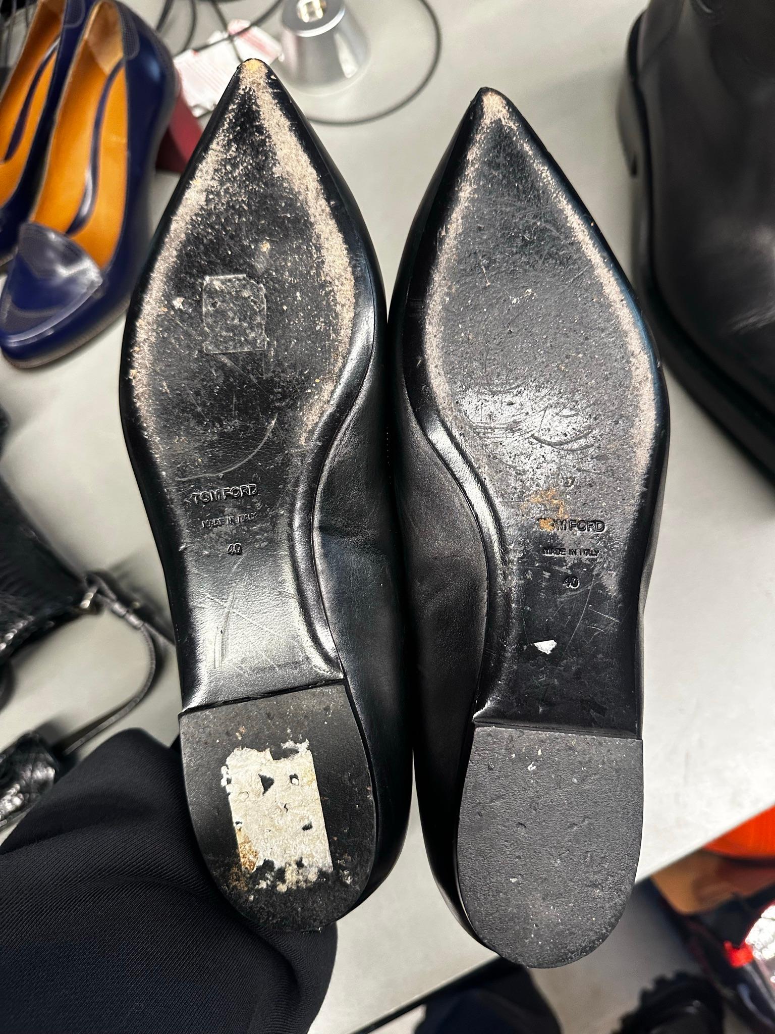 Tom Ford Zipper Detail Pointed Toe Flats Black (Size EU40) thumbnail 2