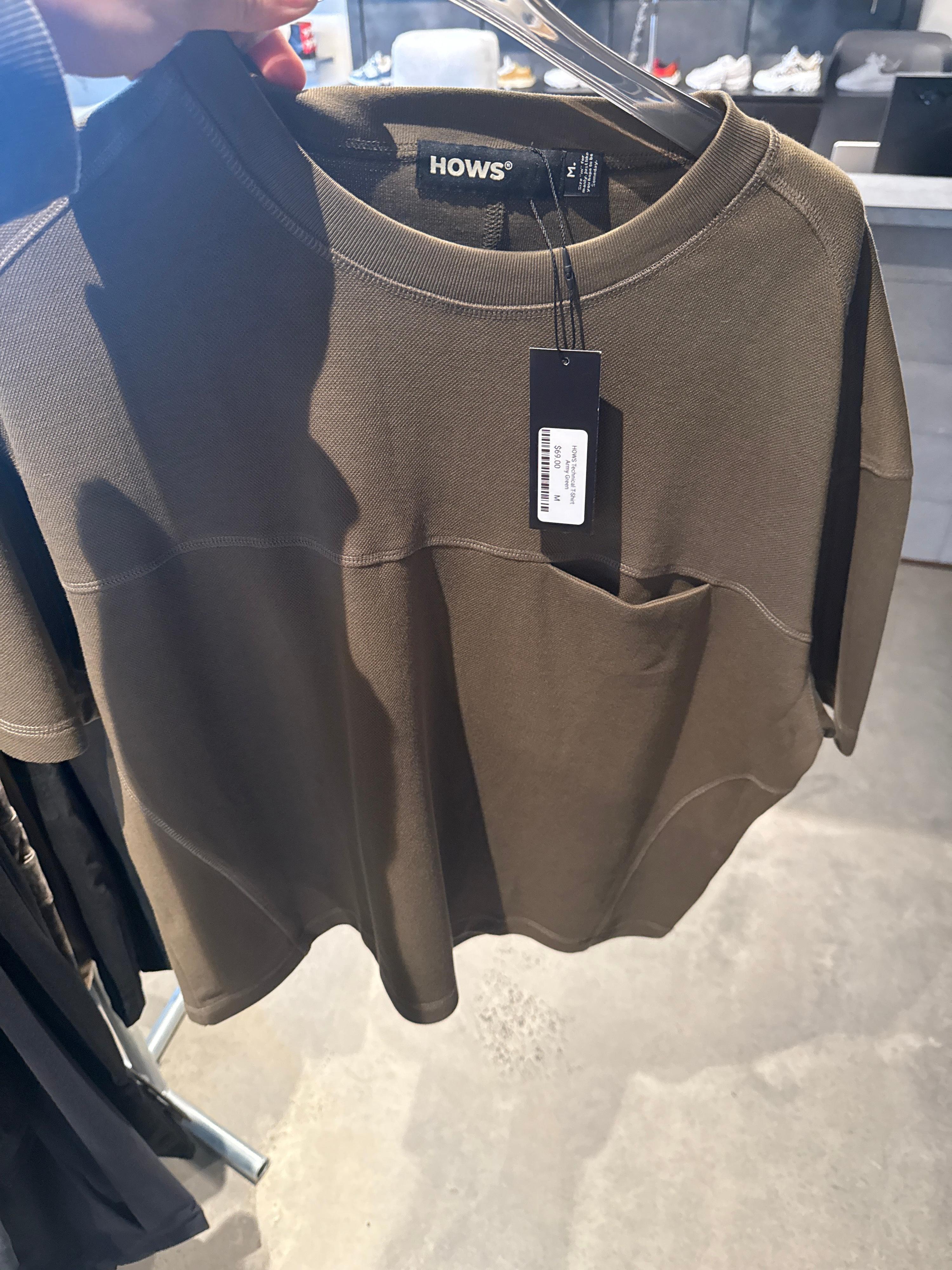 HOWS Technical T-Shirt Army Green - M