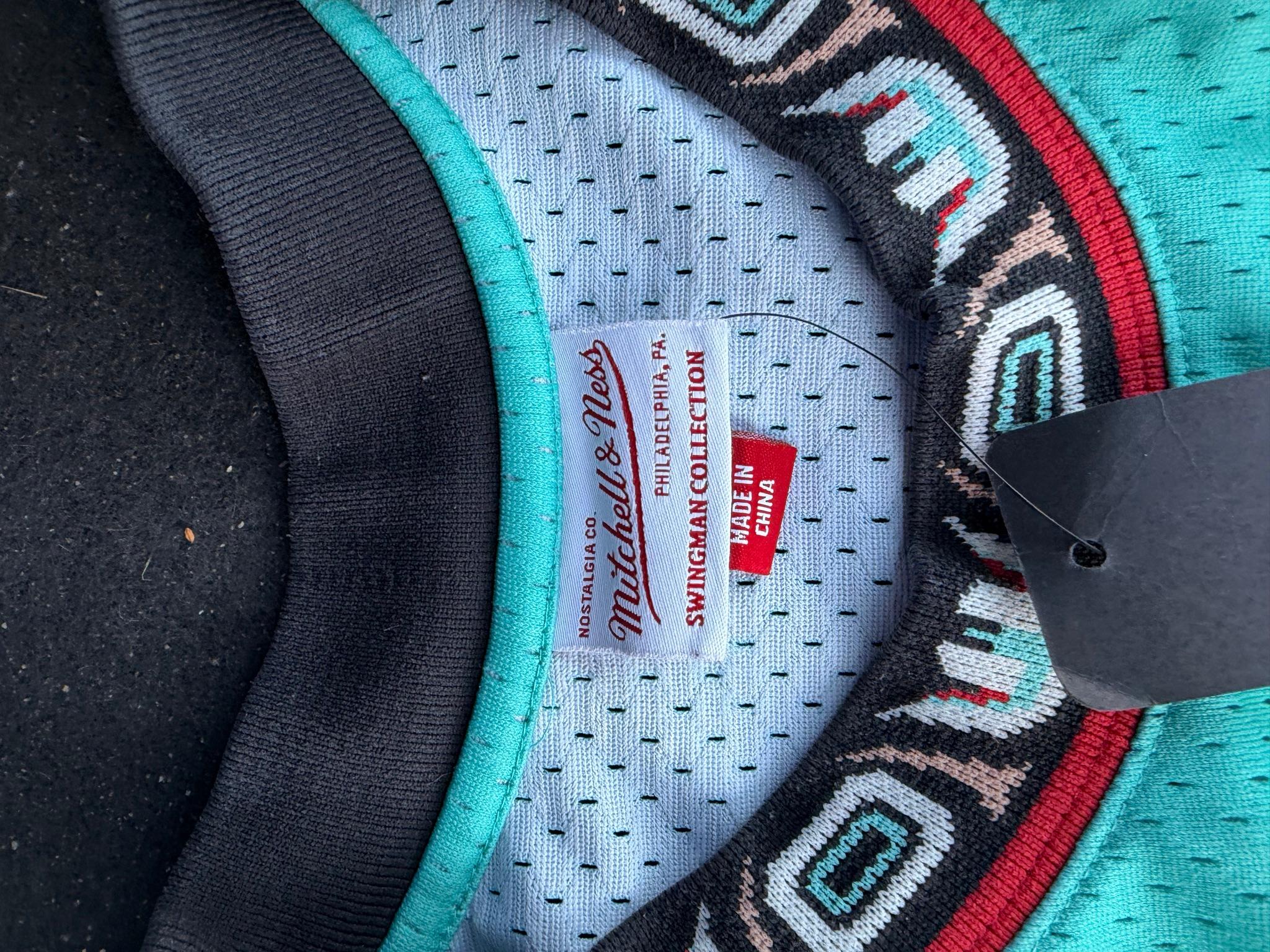 Mitchell & Ness Teal Vancouver Grizzlies Mike Bibby Swingman Jersey thumbnail 2