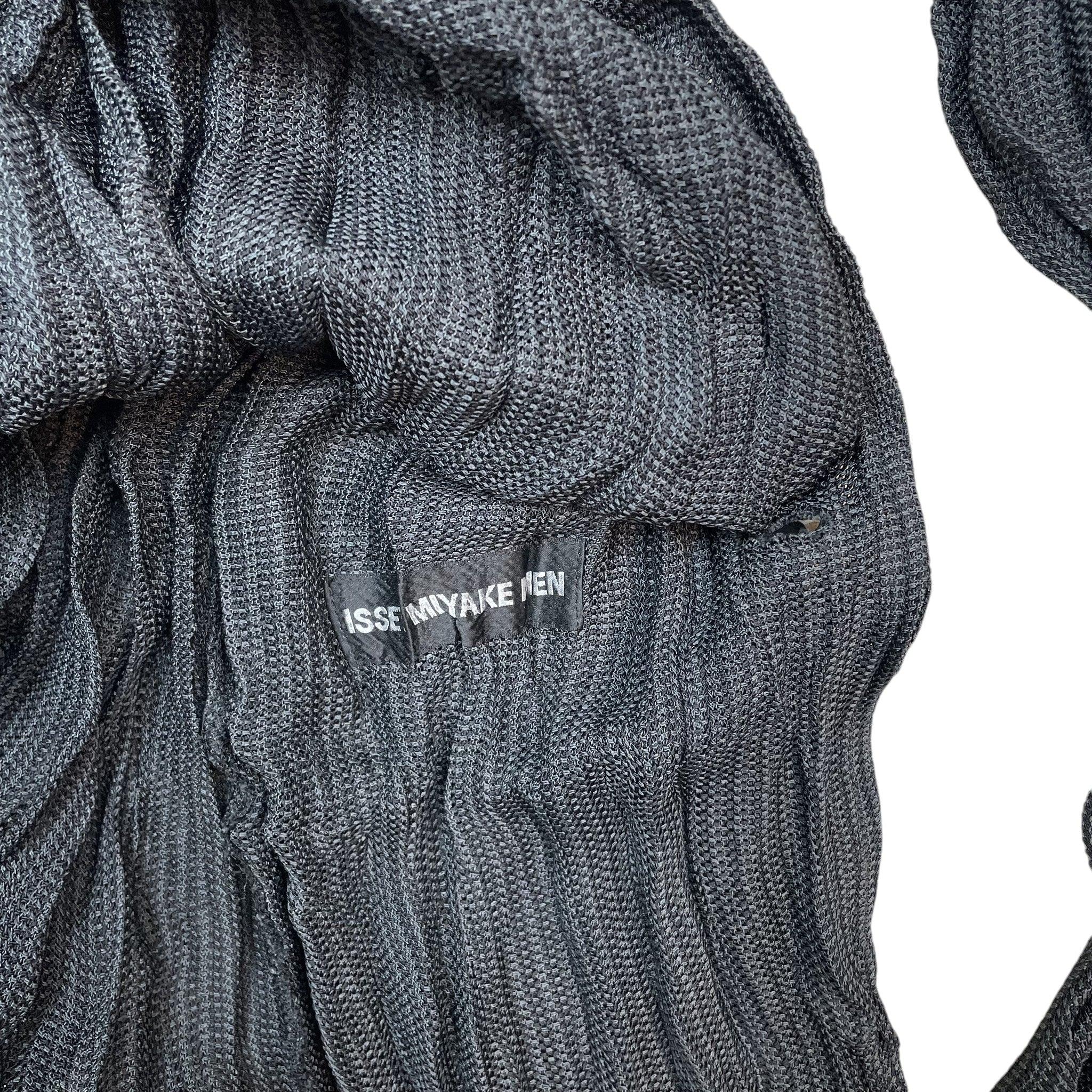 Issey Miyake Men SS15 Runway Crinkled Shirt Grey (Size M) thumbnail 3