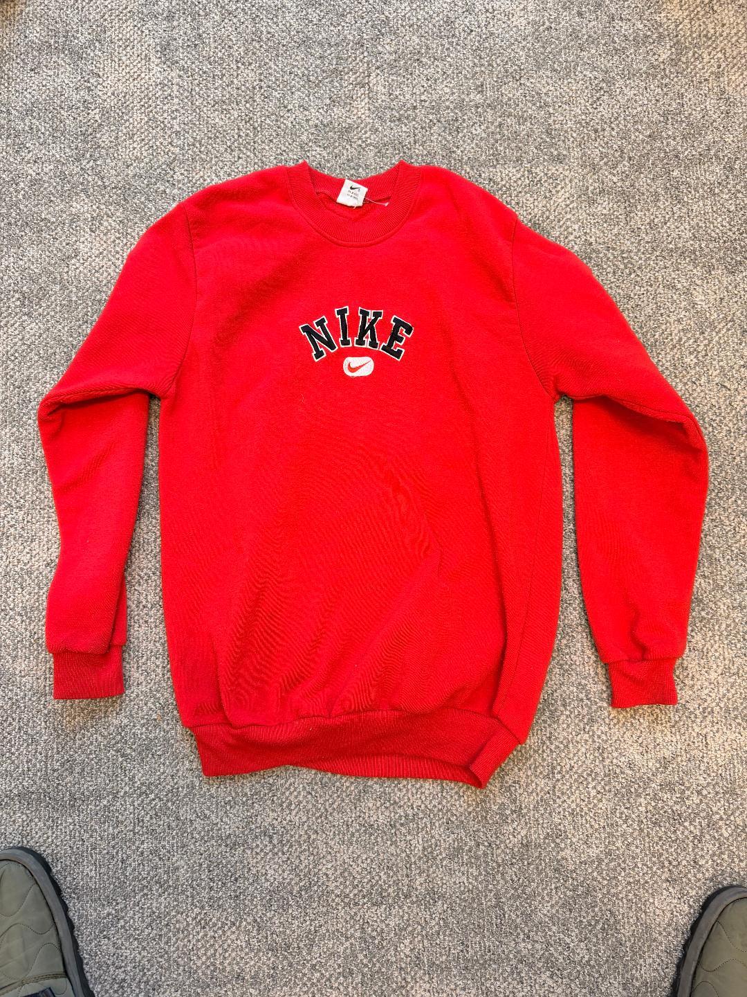 nike sweaters O/S