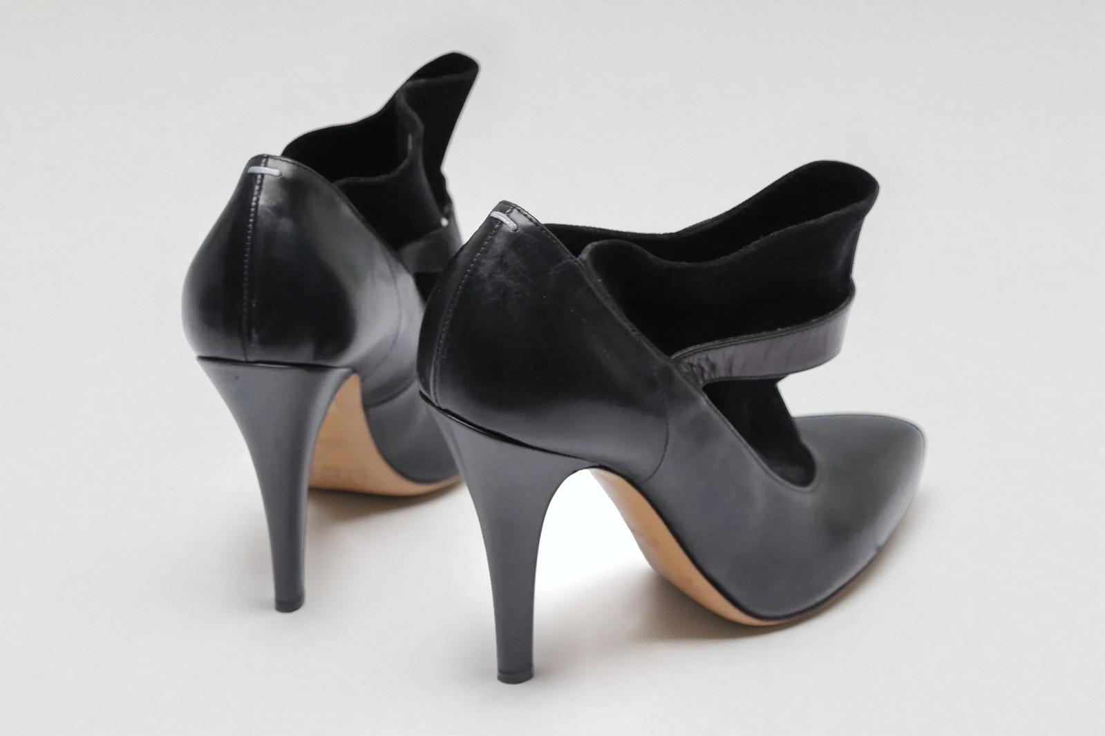 Margiela Black Leather and Suede Ankle Boots (Size EU 40.5) thumbnail 3