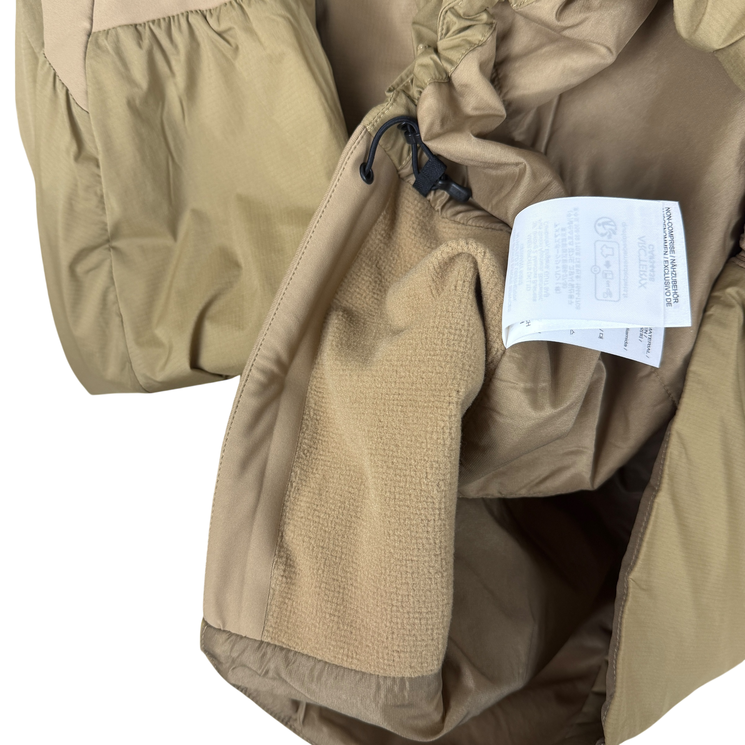 Arc’teryx Atom Insulated Hooded Jacket ‘Canvas II’ (size L) thumbnail 8