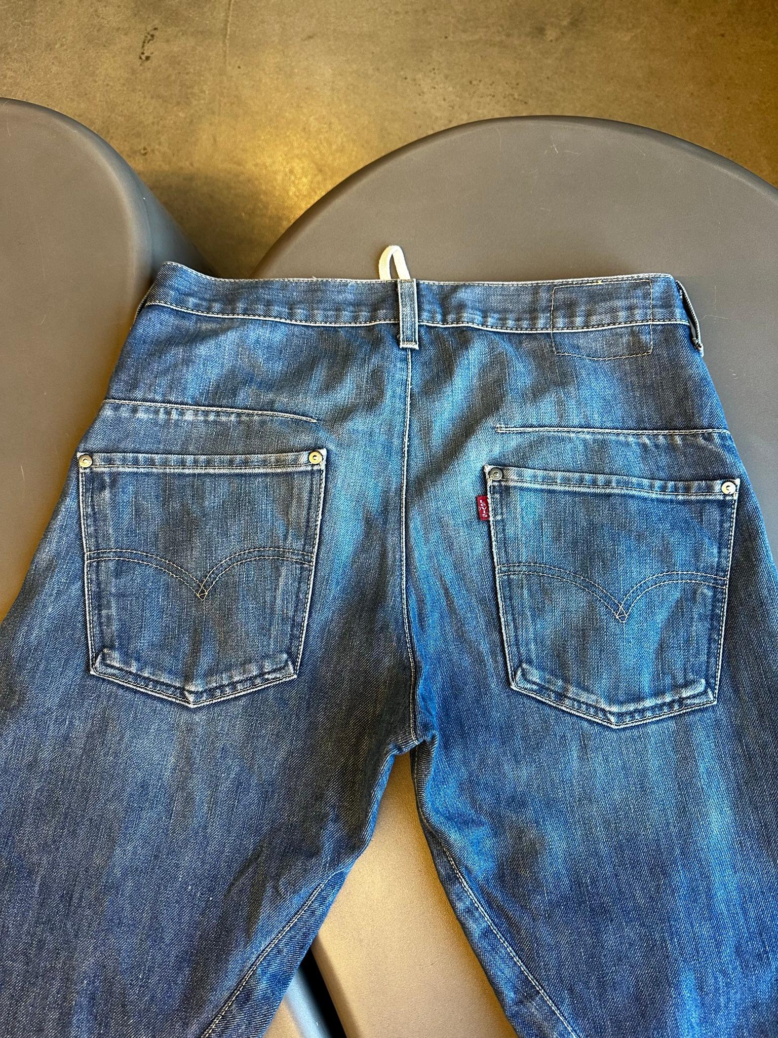 Levi's Engineered 00s Twisted Seam Washed Denim Jeans Blue 00001 0835 (Size 32”) thumbnail 5