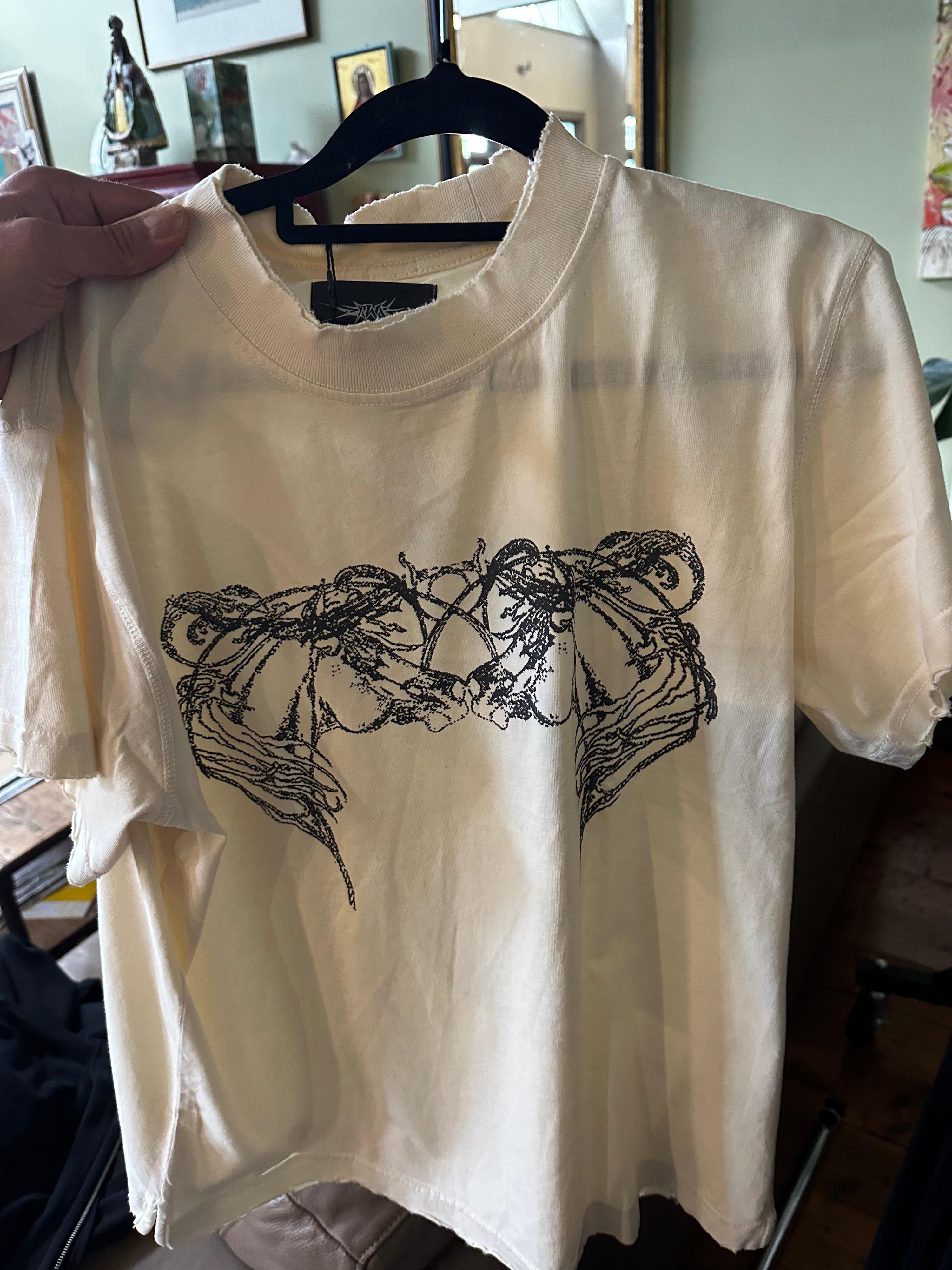 ROI Workshop Distressed Graphic T-Shirt Cream (Size 3)