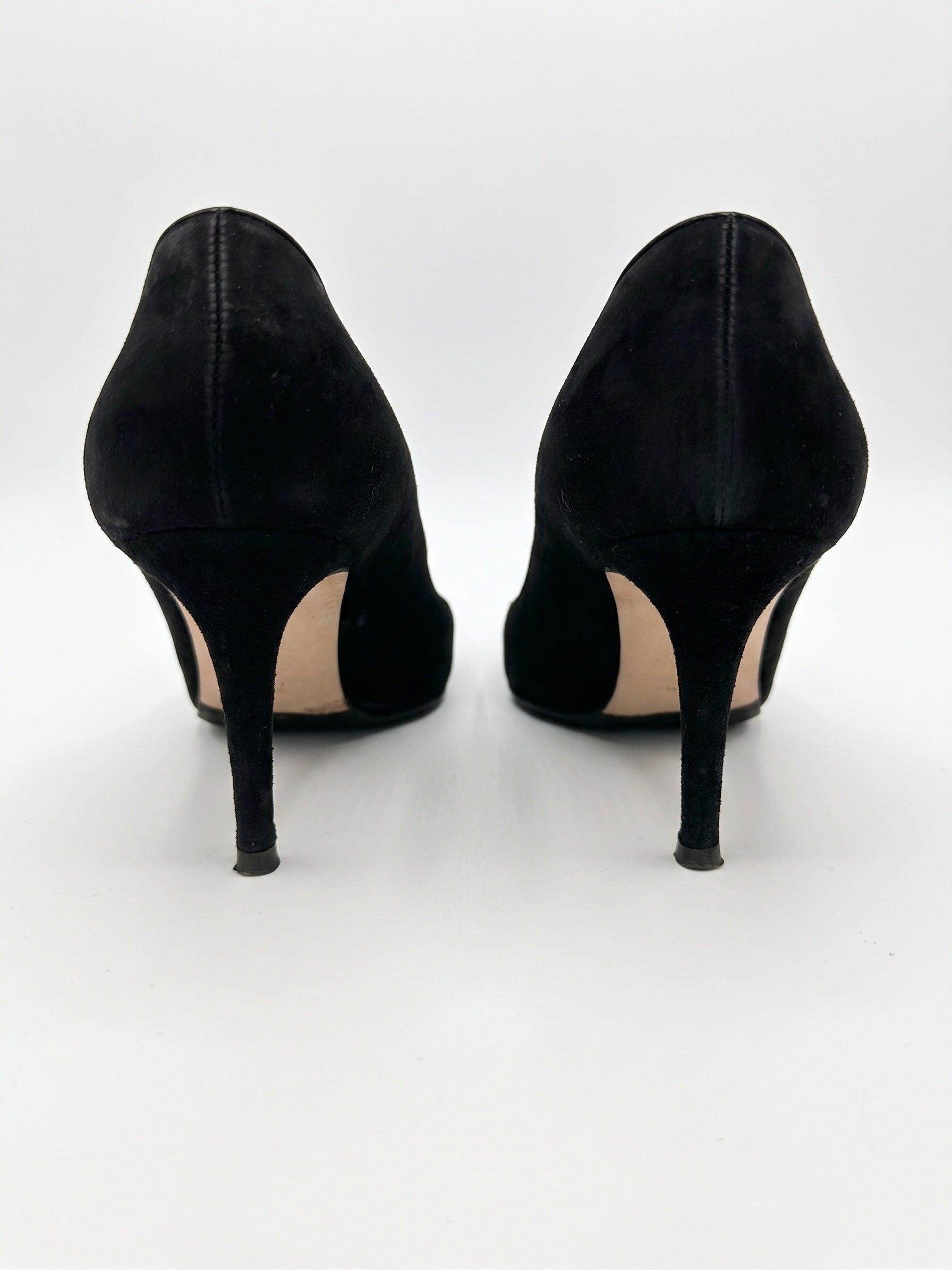 Gianvito Rossi Black Suede Heels 38 thumbnail 5