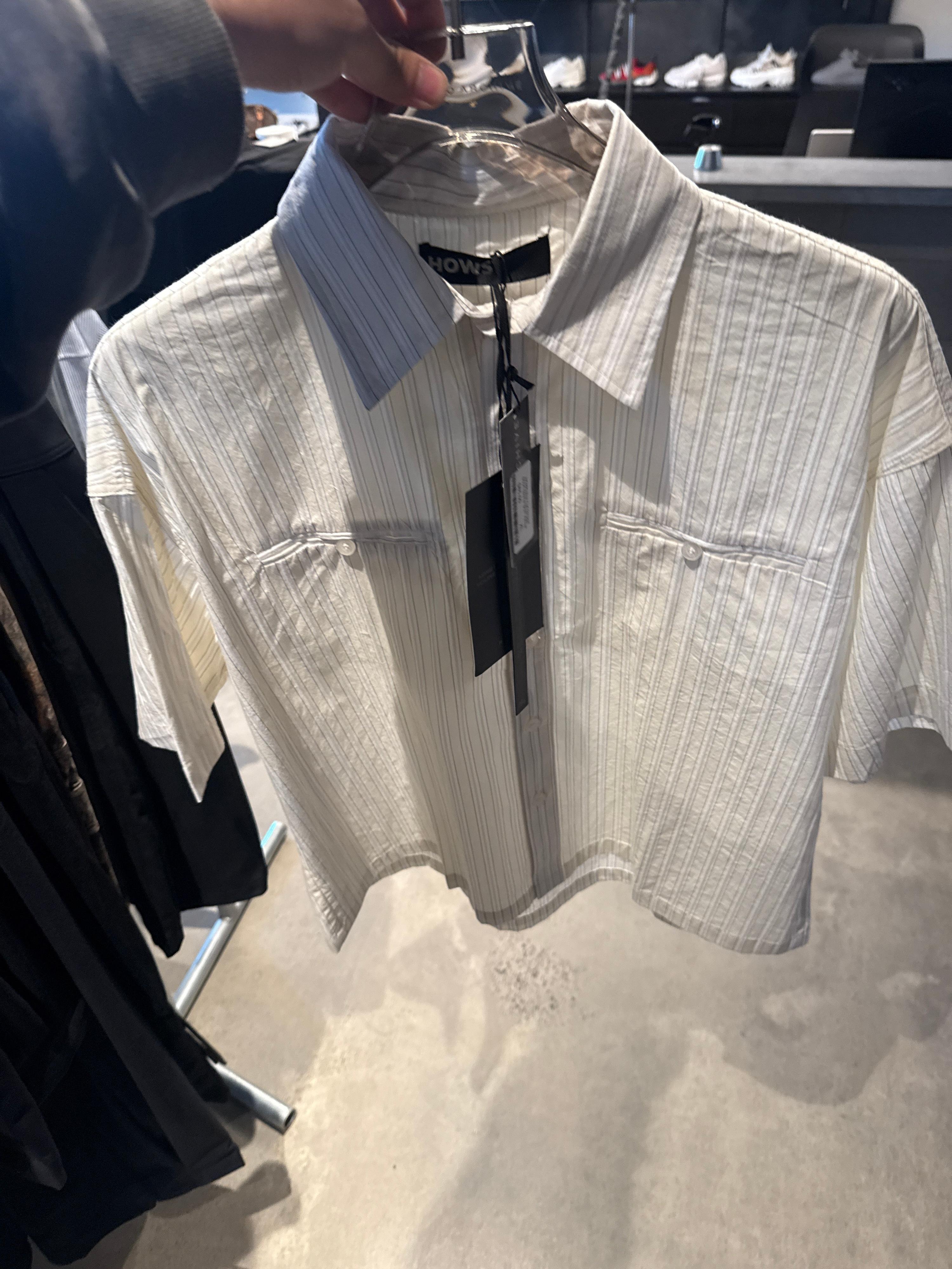 HOWS Box Cut Striped Short Sleeve Shirt Yellow