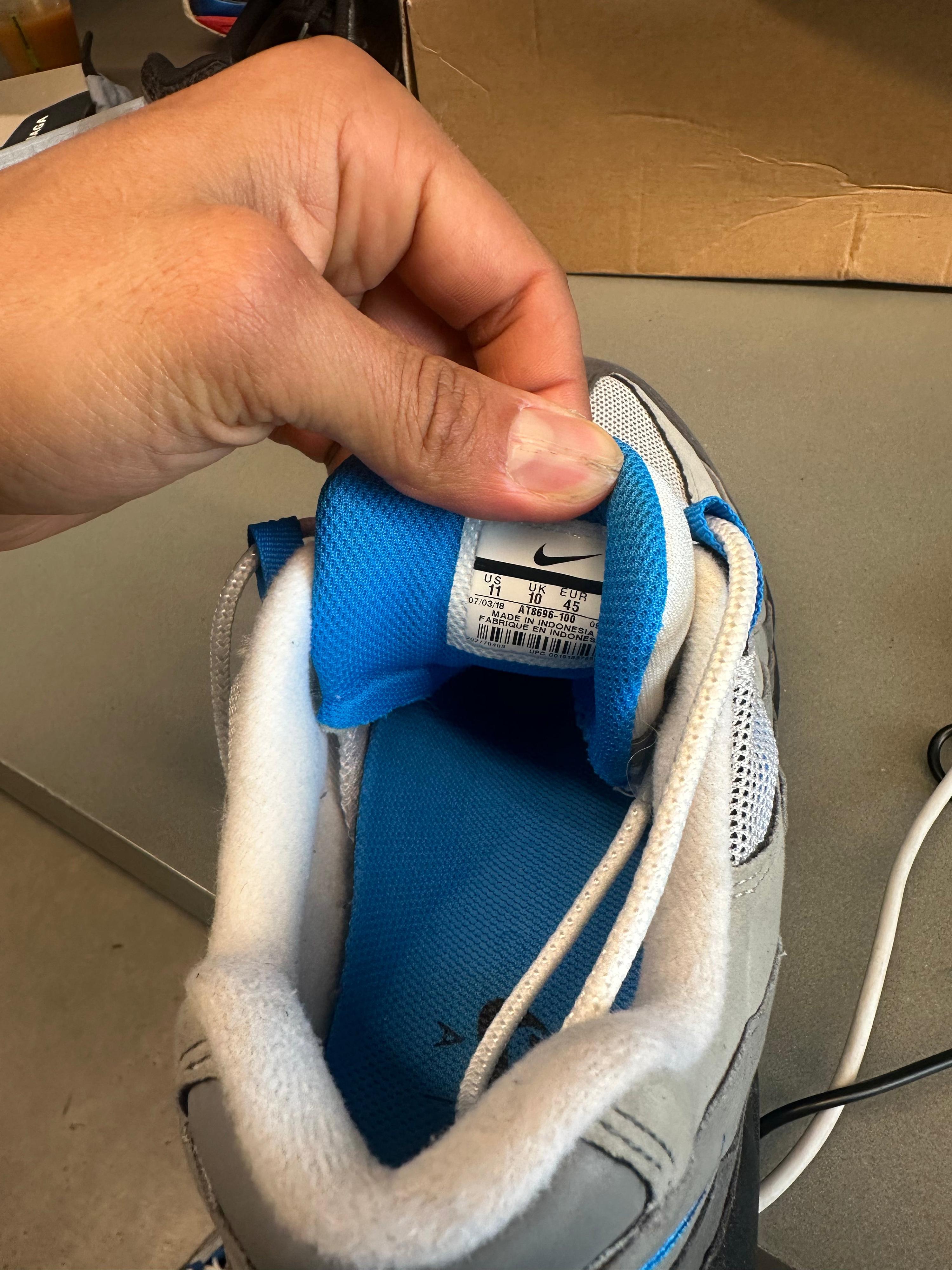 Nike 2018 Air Max 95 Sneakers ‘Crystal Blue’ (US11/UK10) thumbnail 2