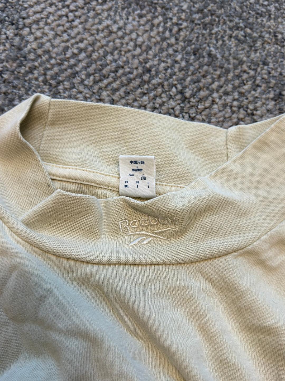 reebok long sleeve t-shirt L thumbnail 3