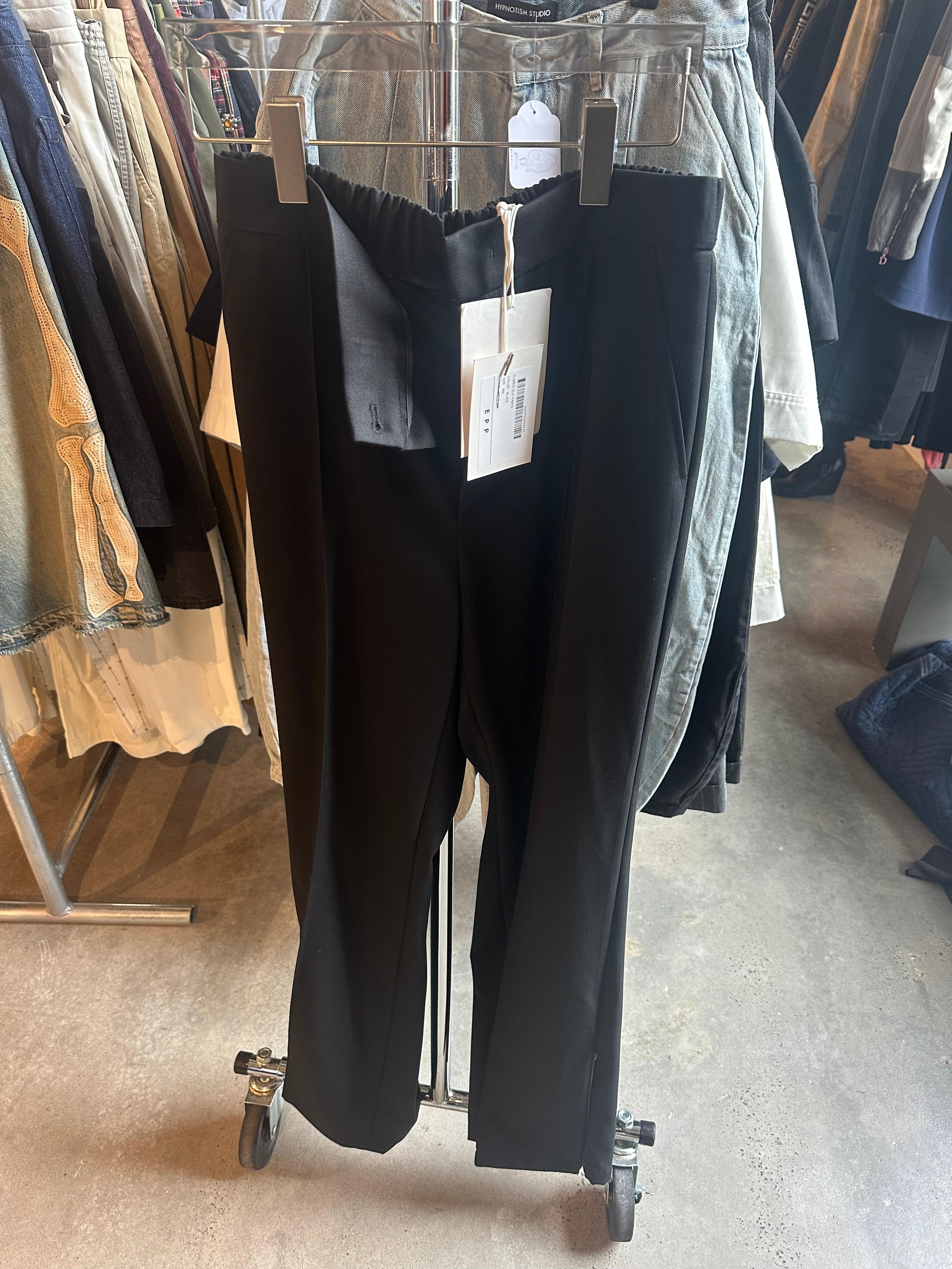 Amomento Flared Slit Pants Black (Size L)