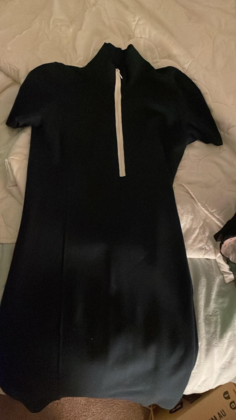 Akris Punto Navy Short Sleeve Dress 8-10