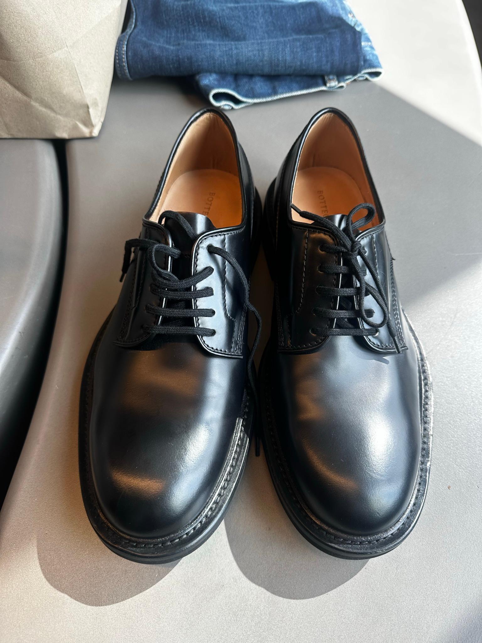 Bottega Veneta Leather Derby Shoes Black (Size EU43/US10) thumbnail 2
