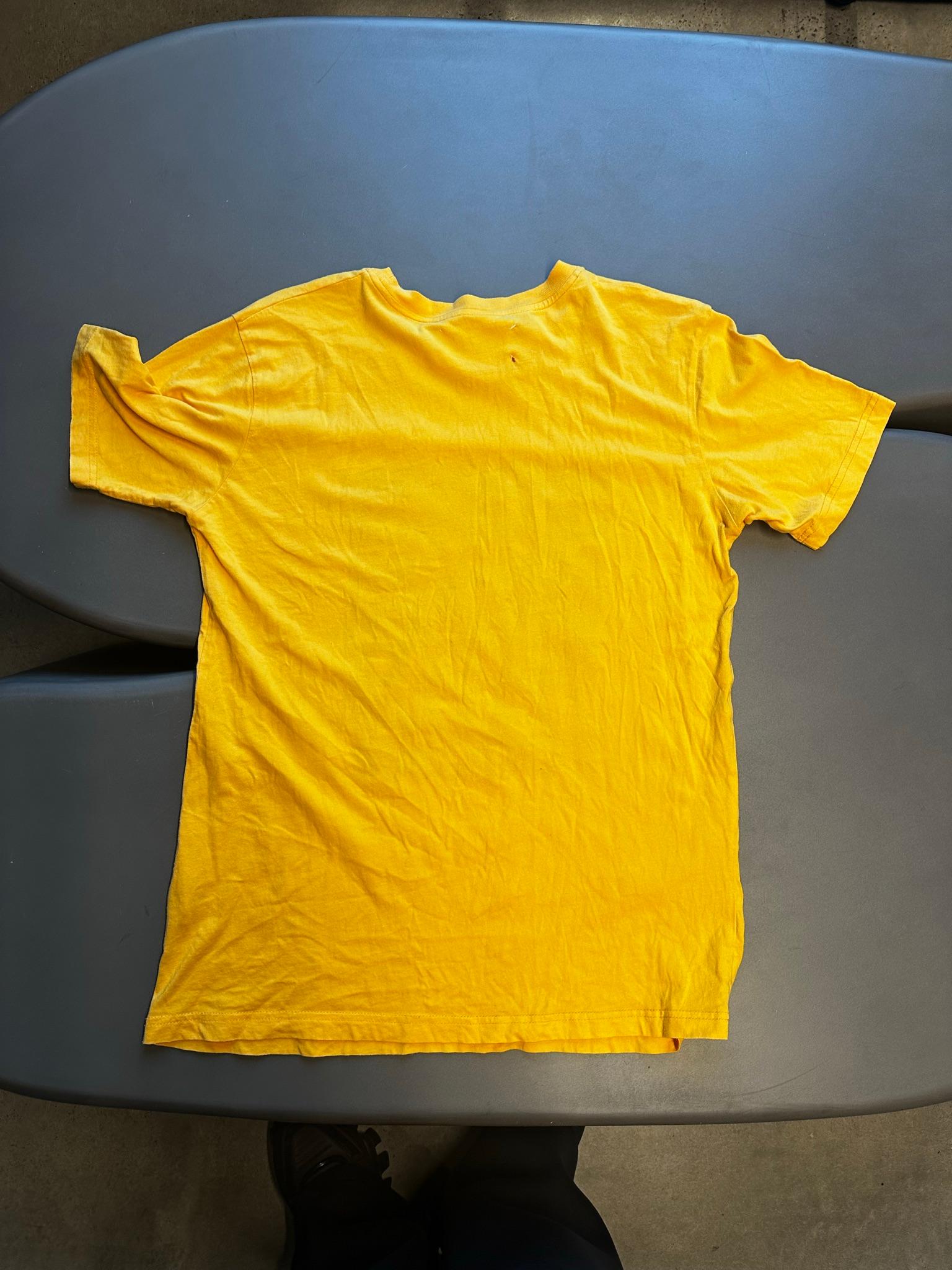 Maison Margiela Line 10 Graphic T-Shirt Yellow (Size 10) thumbnail 4