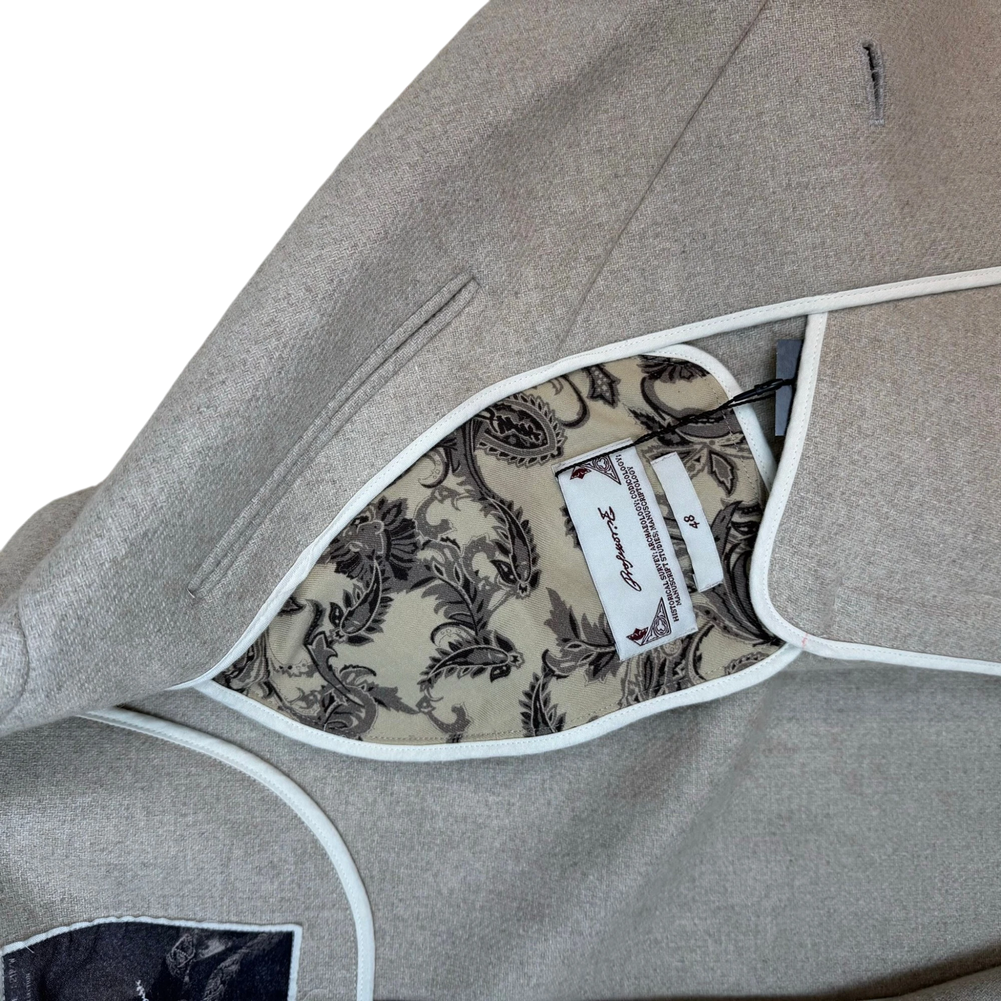 Professor.E FW21 Wool Cropped Distressed Blazer Beige (Size 48/Fits M-XL) thumbnail 5