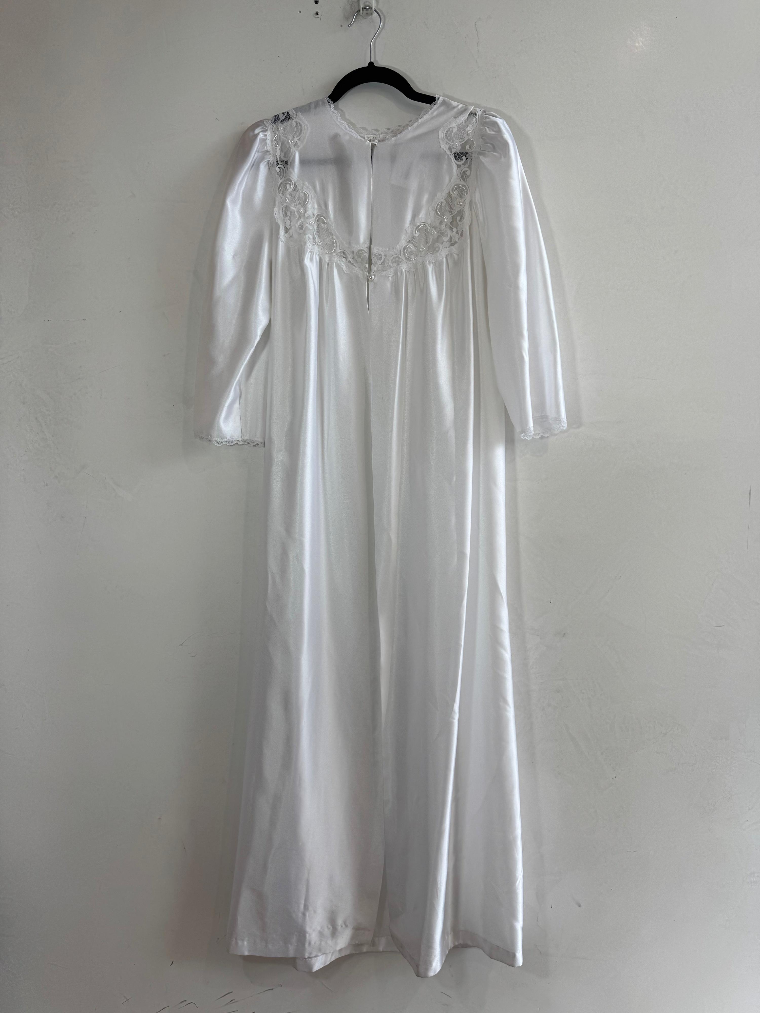 Vintage Barbizon white maxi robe - size S
