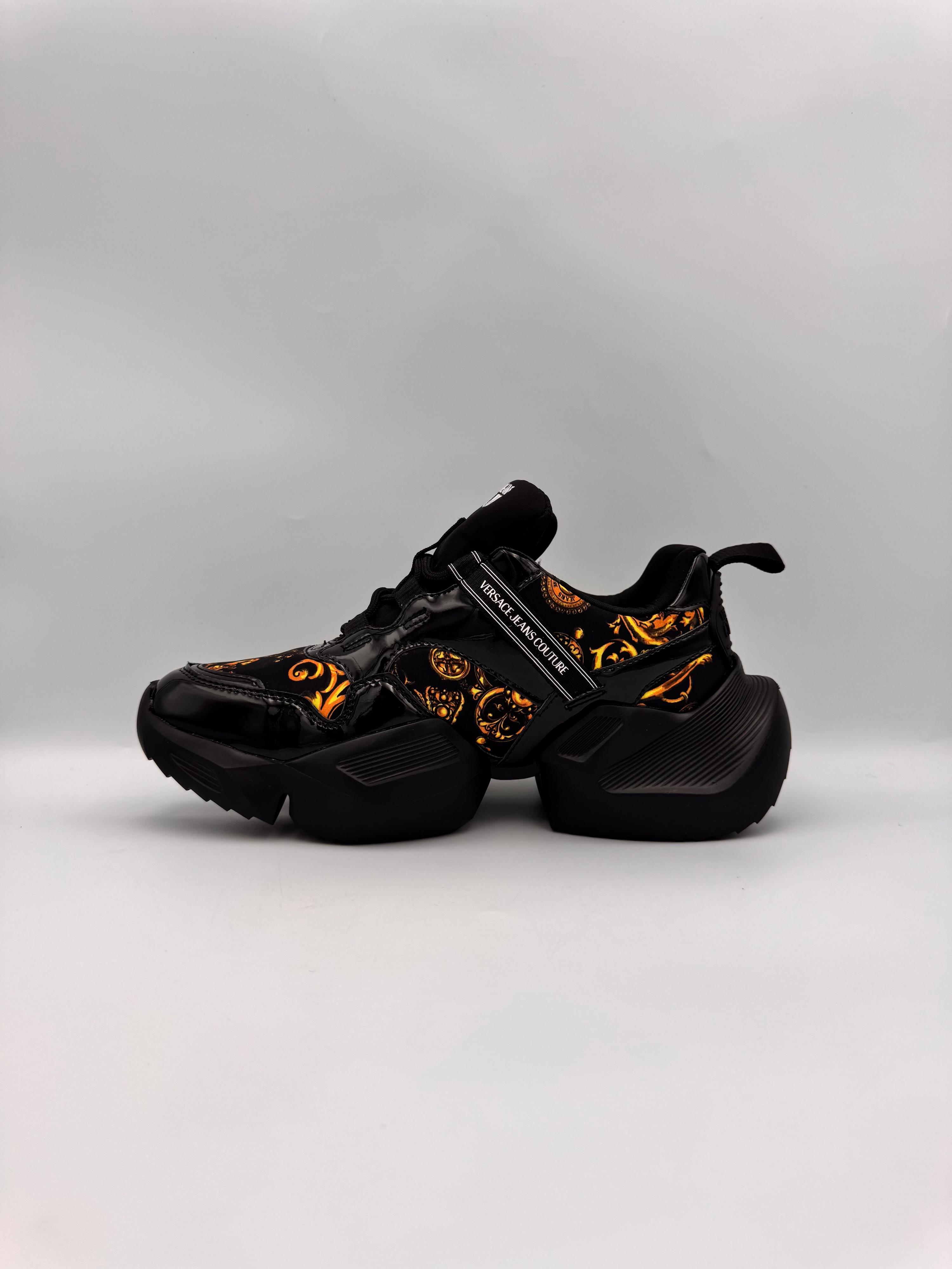 Versace Couture Sneaker Size 38 thumbnail 6