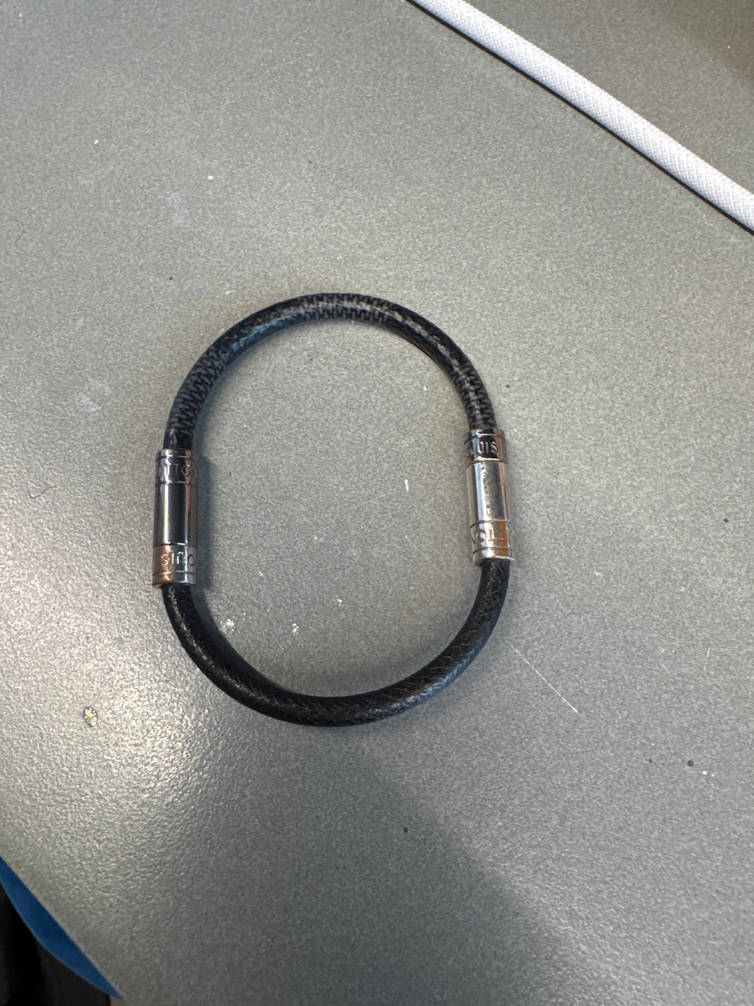 Louis Vuitton ‘Keep It’ Bracelet