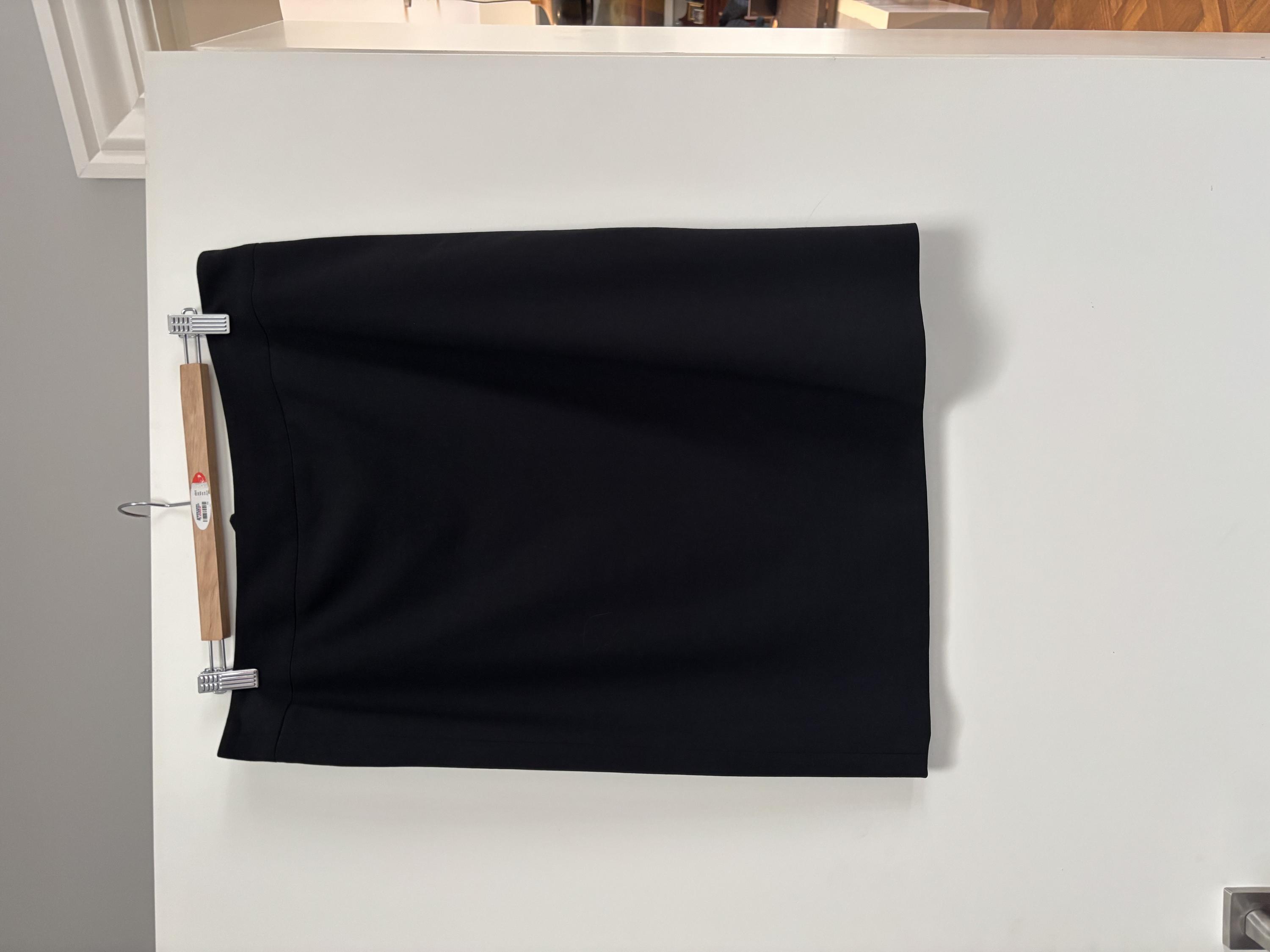 Armani Collezioni Black Skirt 16