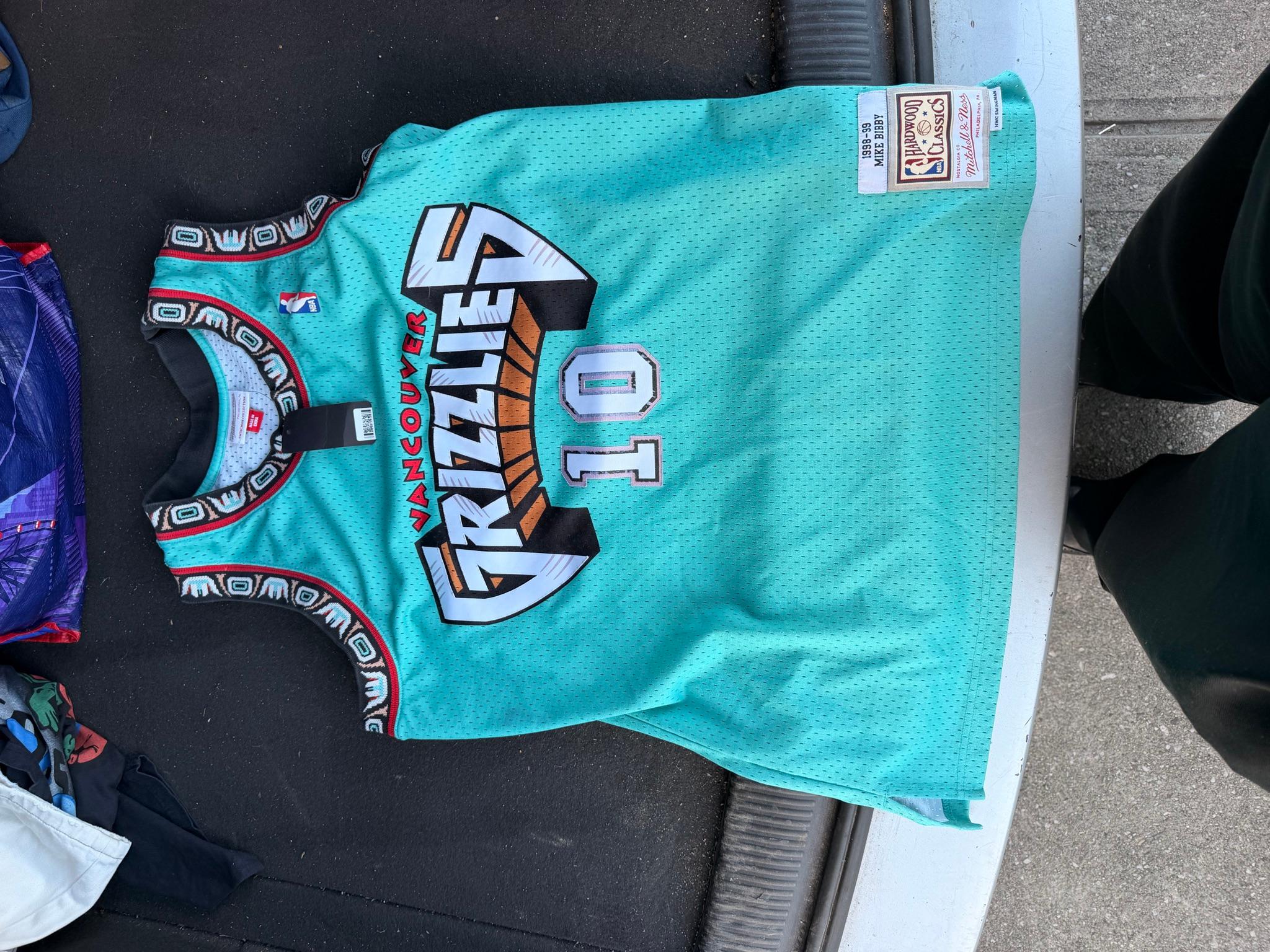 Mitchell & Ness Teal Vancouver Grizzlies Mike Bibby Swingman Jersey