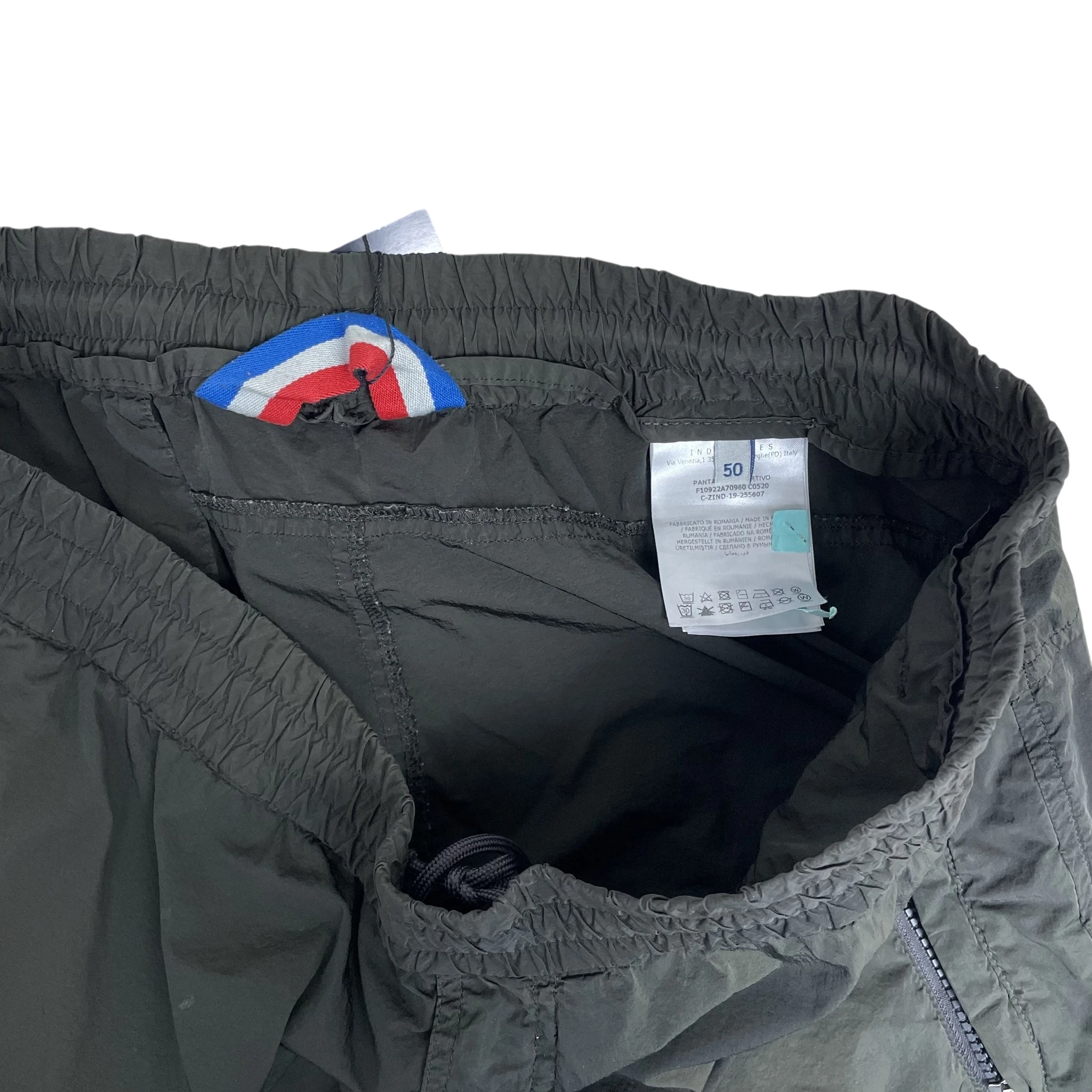 Moncler 1952 Nylon Pants Dark Green (Size 50/L) thumbnail 4