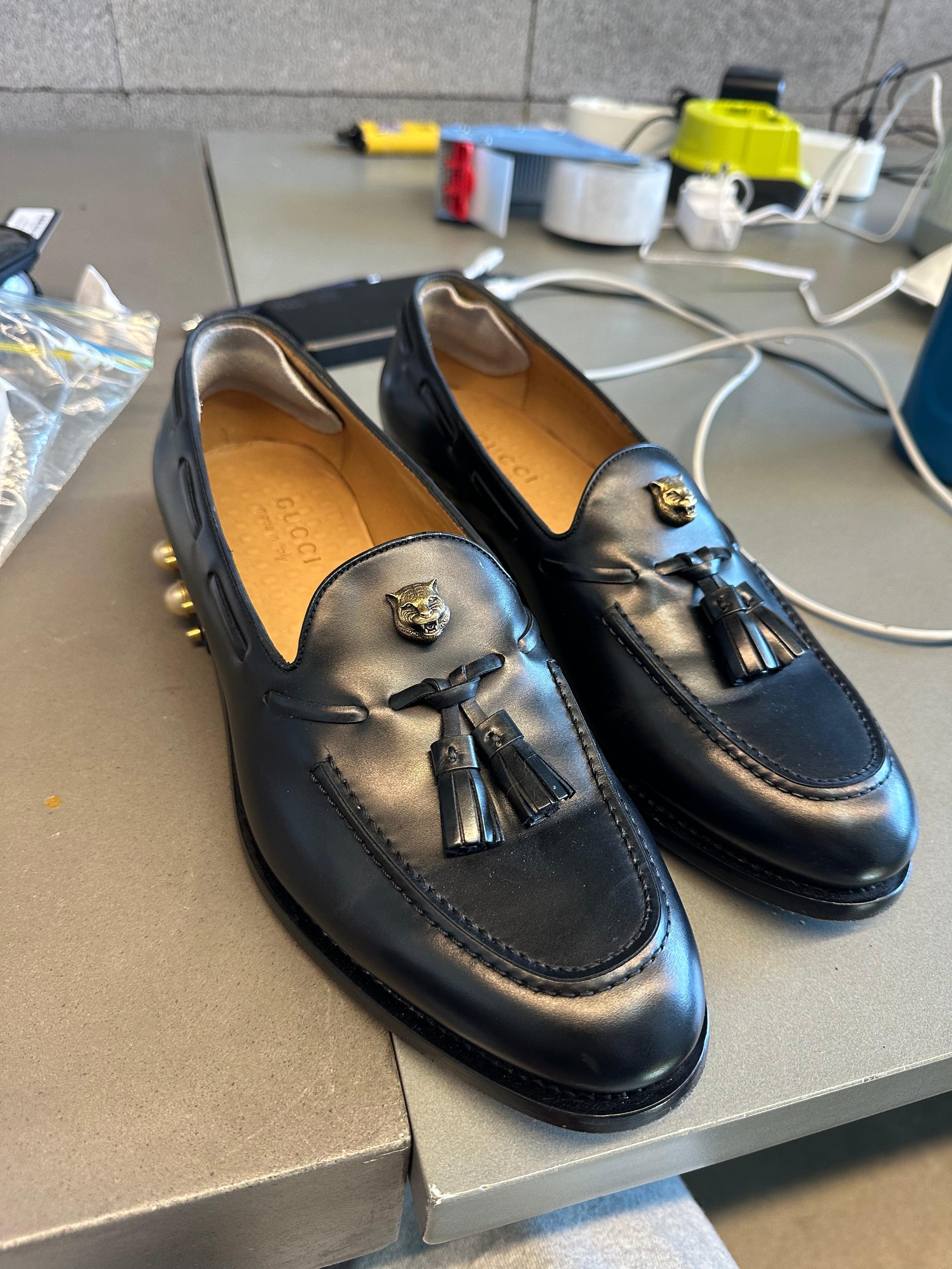 Gucci Sagan Tassel Loafers Black (UK9/US10)