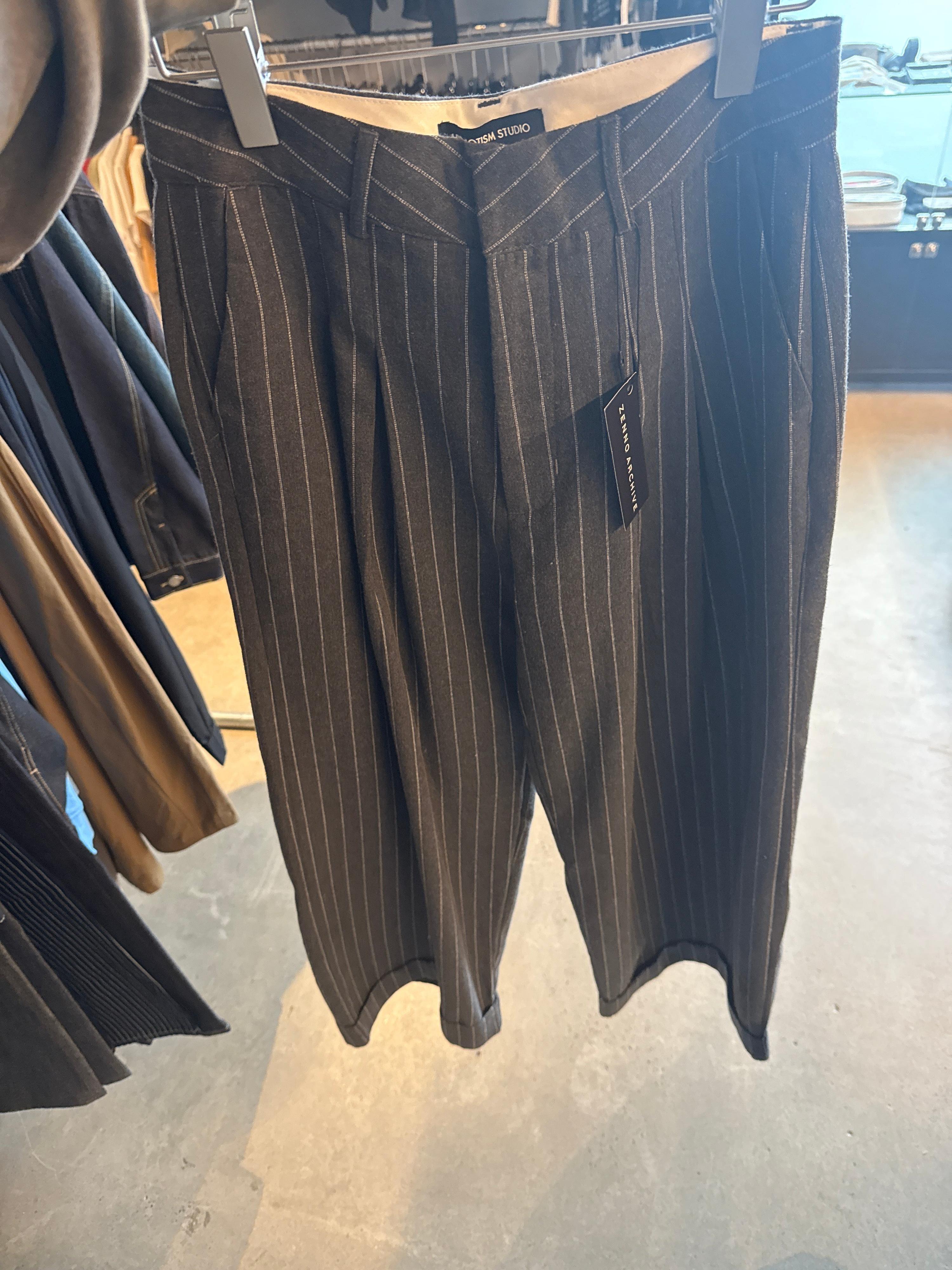 Hypnotism Studio Crude Pinstripe Pleated Trousers Grey - S