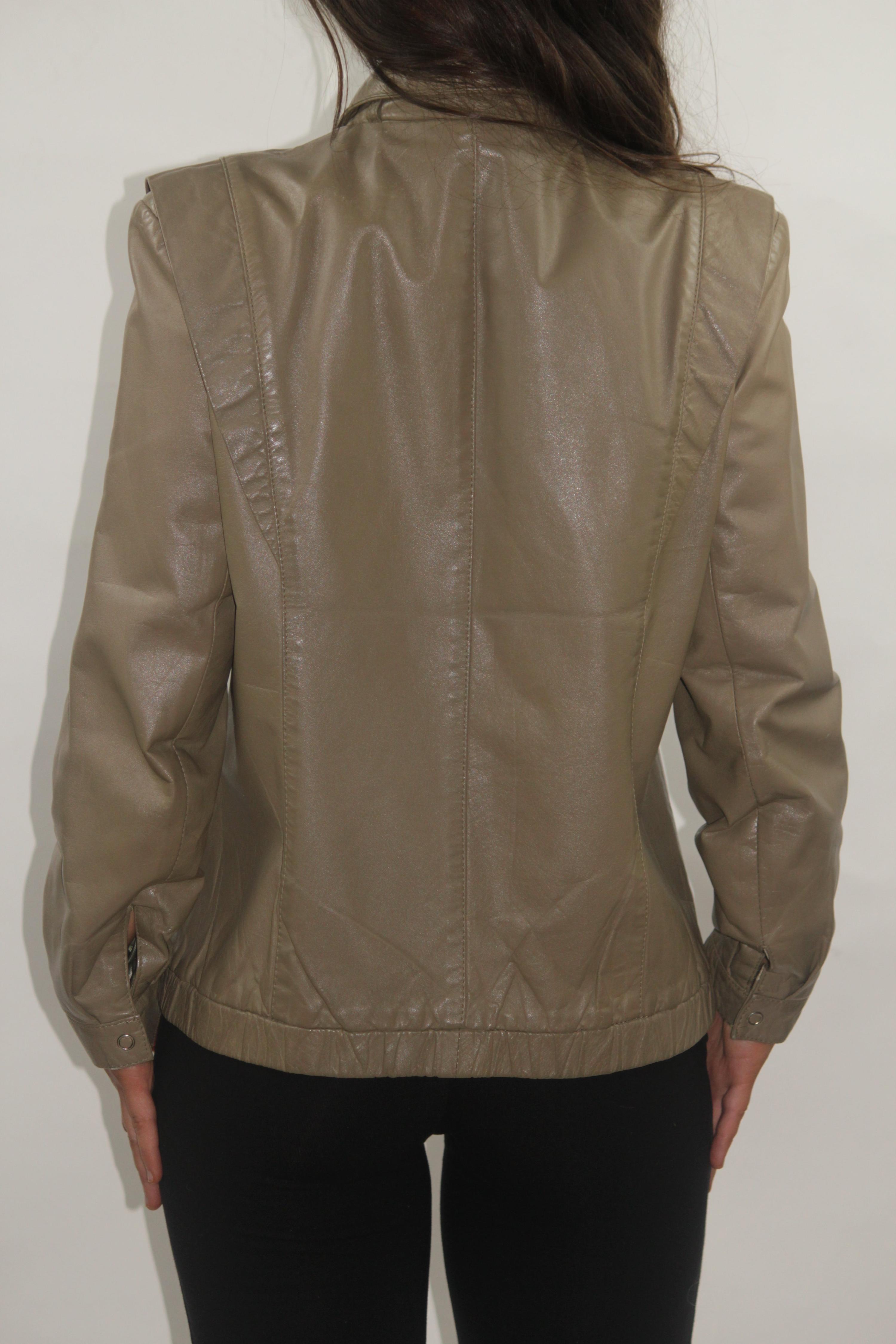 Removable Collar Leather Jacket thumbnail 3