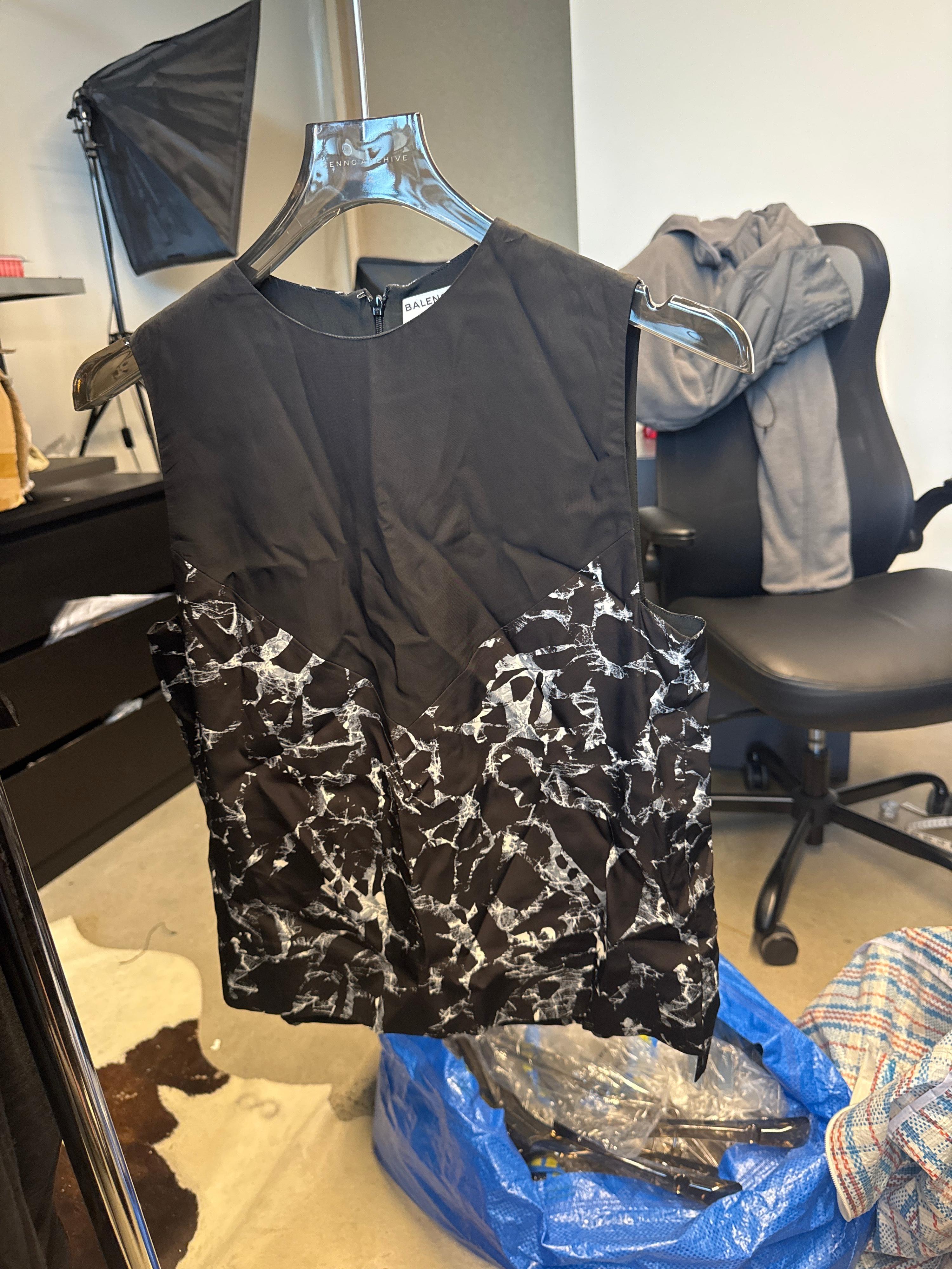 Balenciaga Geometric Print Tank Black (Size 36)