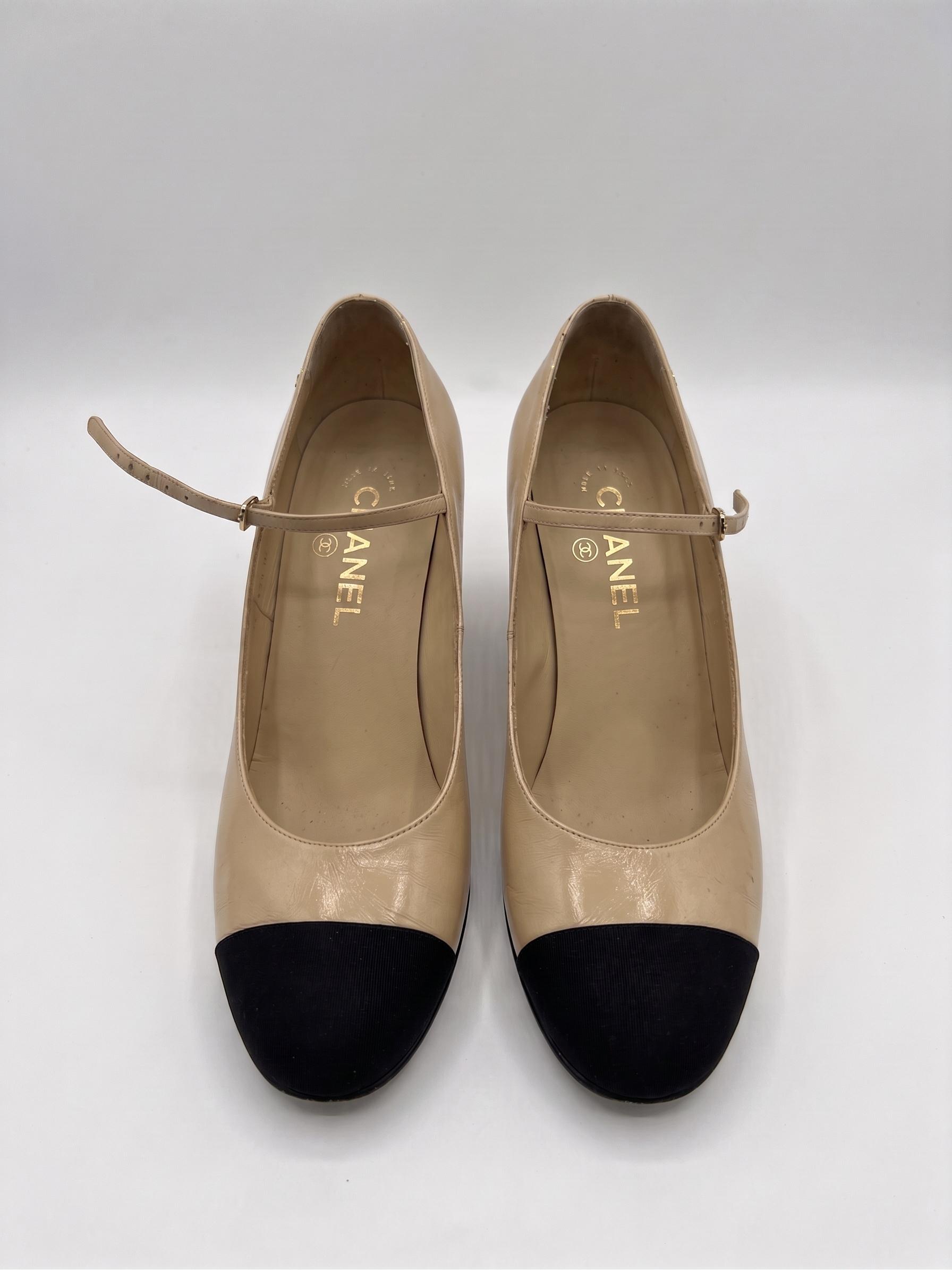 Chanel Beige Black Heels 38.5 thumbnail 2