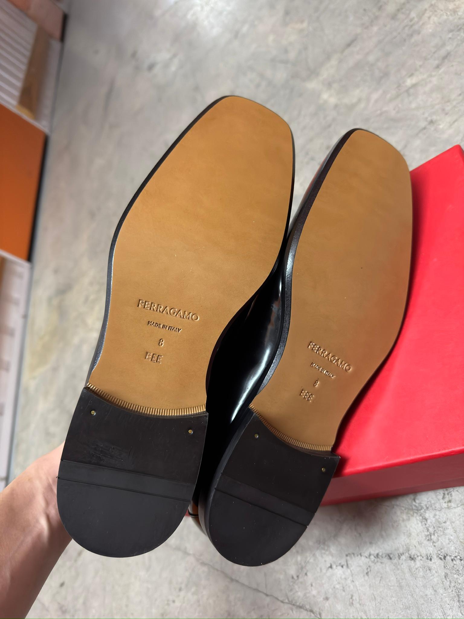Salvatore Ferragamo Fedro Loafers thumbnail 3