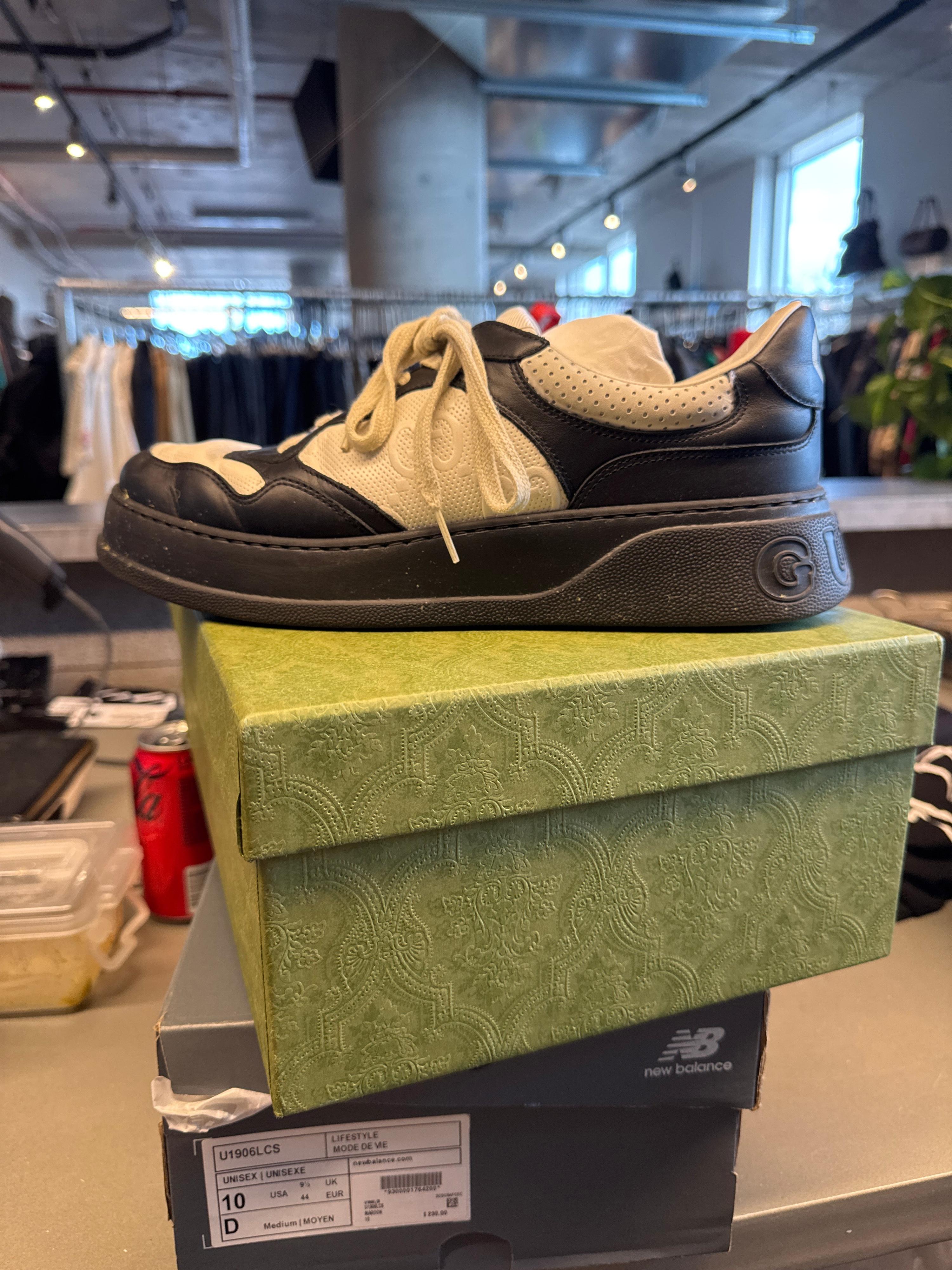Gucci GG Embossed Sneakers Black/White (Size G10/Fits US10-11)