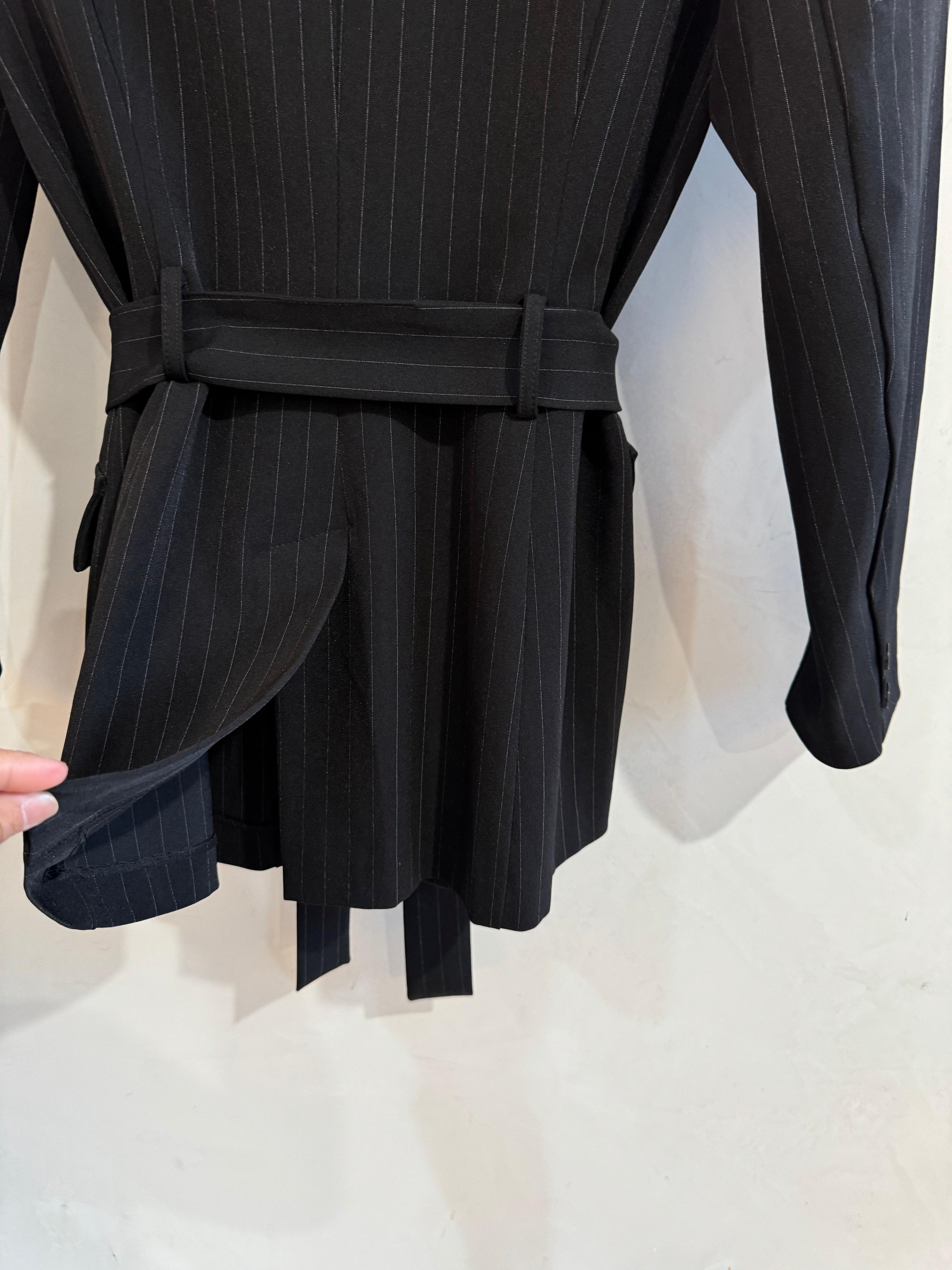 SYNDICATE Vintage Black belted striped jacket Size 14 thumbnail 4
