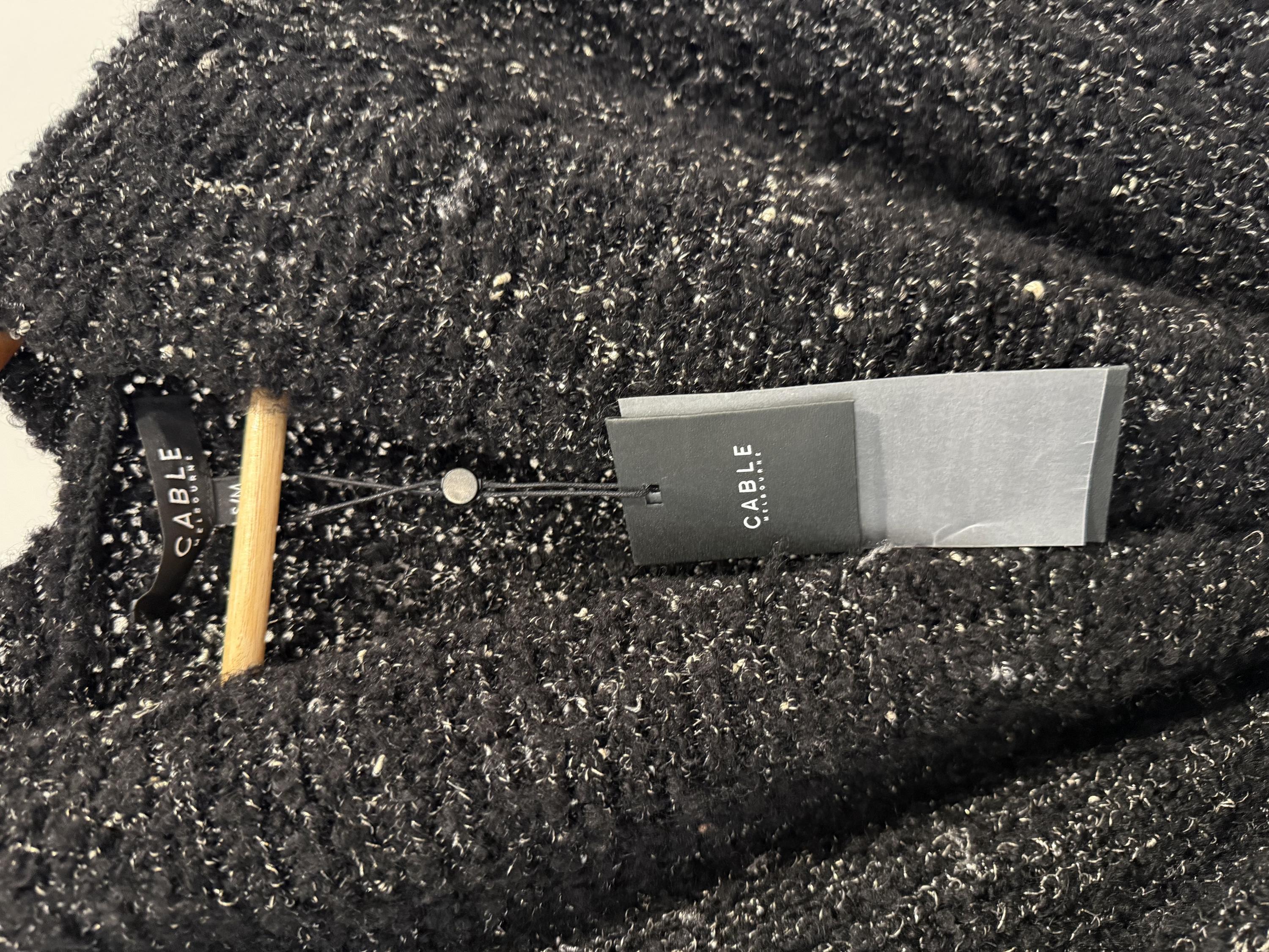 Cable Black Cardigan S/M thumbnail 3