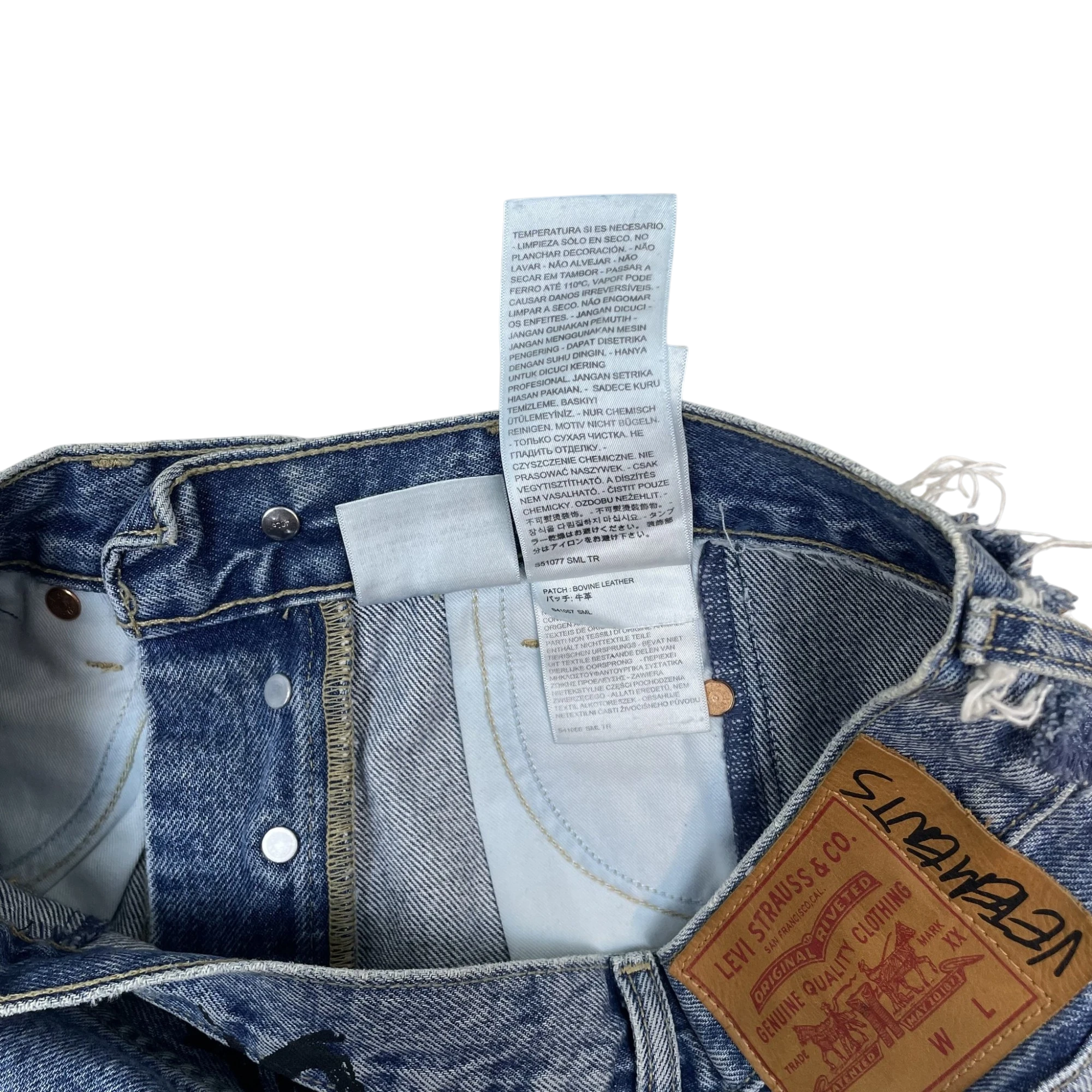 Levi’s x Vetements AW19 Tribal Sticker Patchwork Jeans Blue (Size XS) thumbnail 9