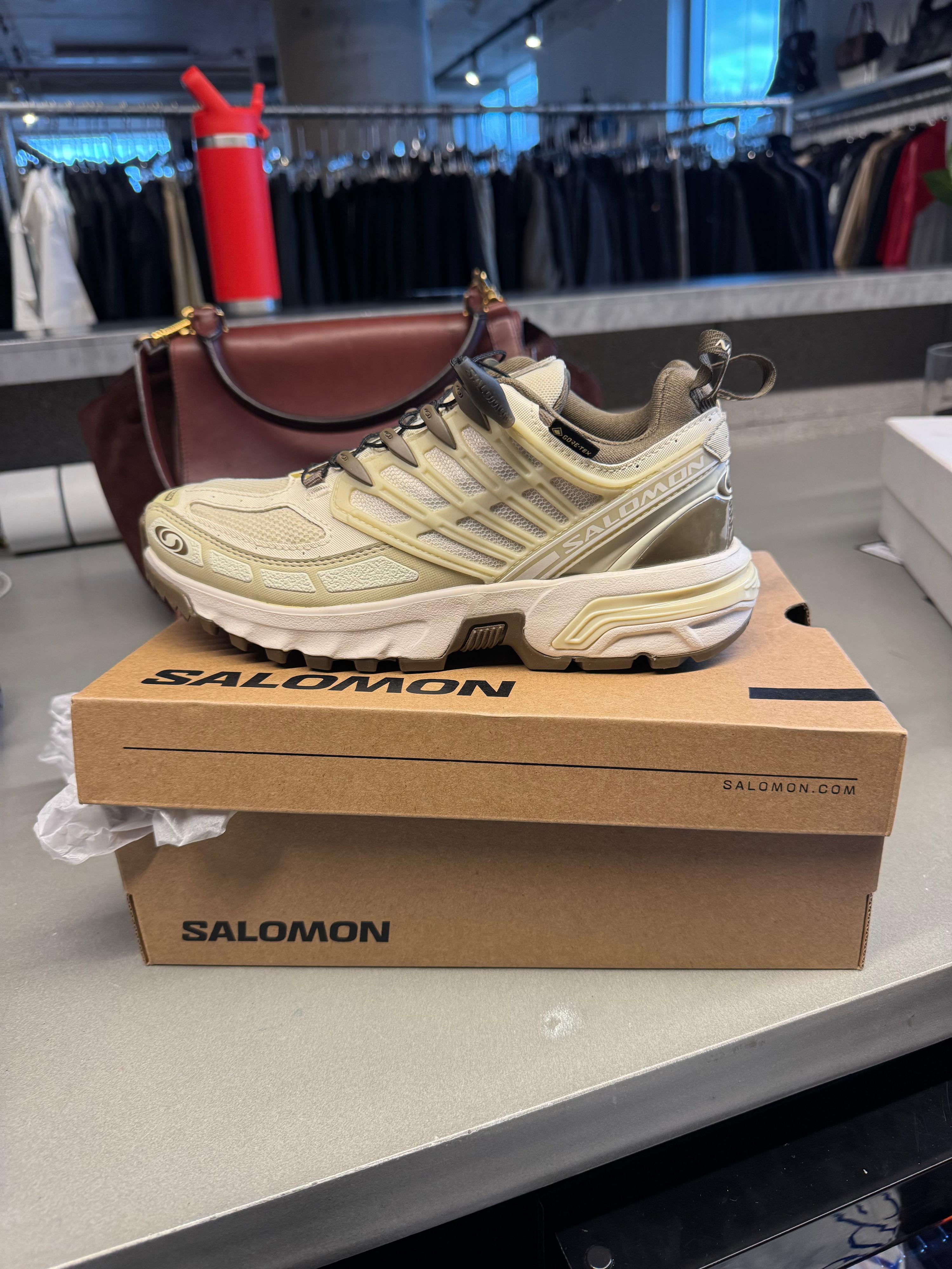 Salomon ACS Pro GORE-TEX Sneakers White/Cream/Brown (Size EU37.5)