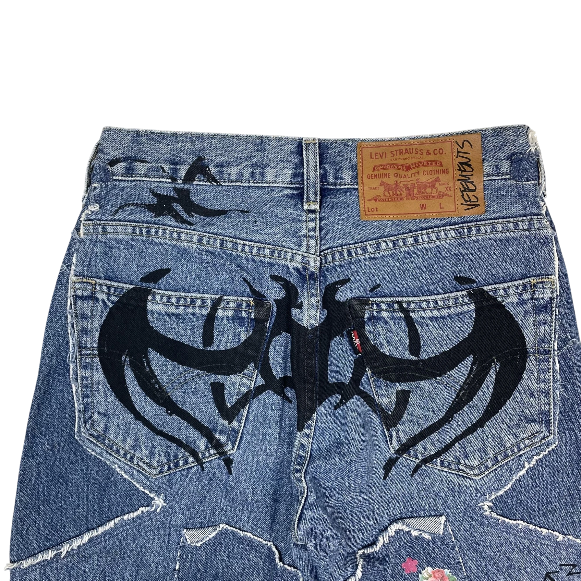 Levi’s x Vetements AW19 Tribal Sticker Patchwork Jeans Blue (Size XS) thumbnail 5